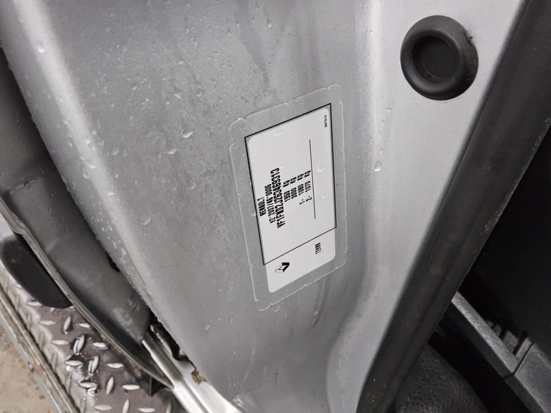 Renault Kangoo Rapid 1.5 dCi Navi PDC Regal links 13