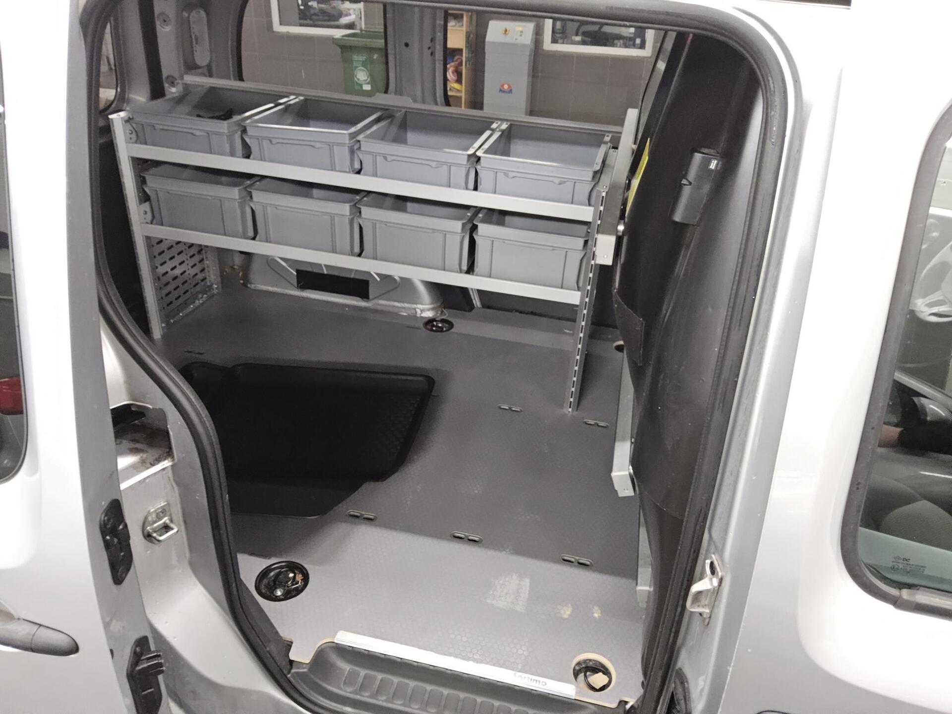 Renault Kangoo Rapid 1.5 dCi Navi PDC Regal links 12