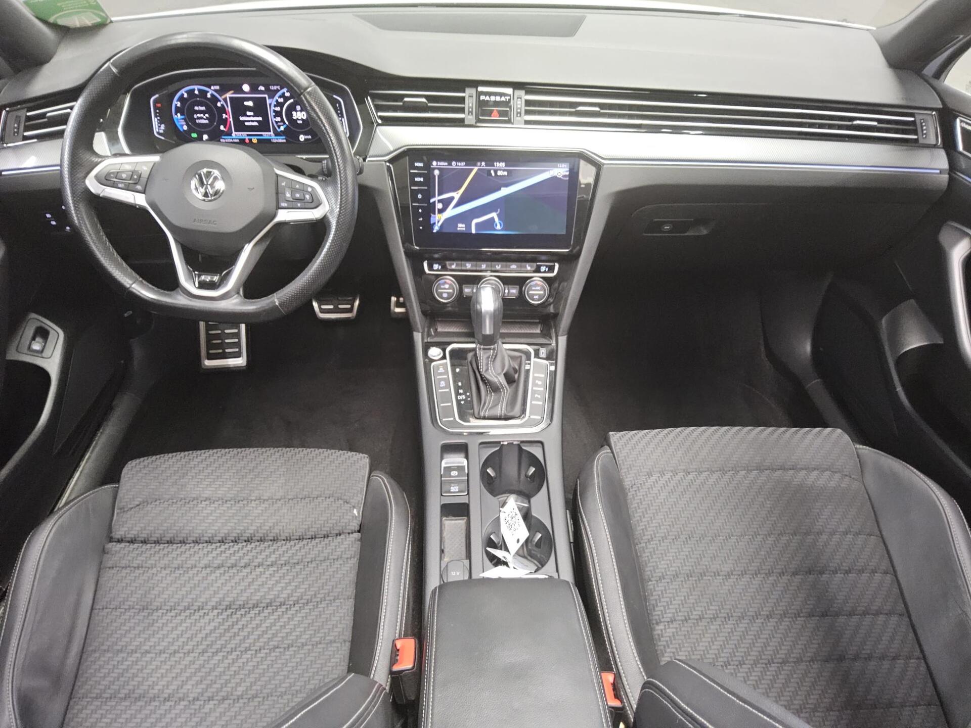 Volkswagen Passat Var. 2.0 TSI R-Line Pano AID Navi HuD AHK 5
