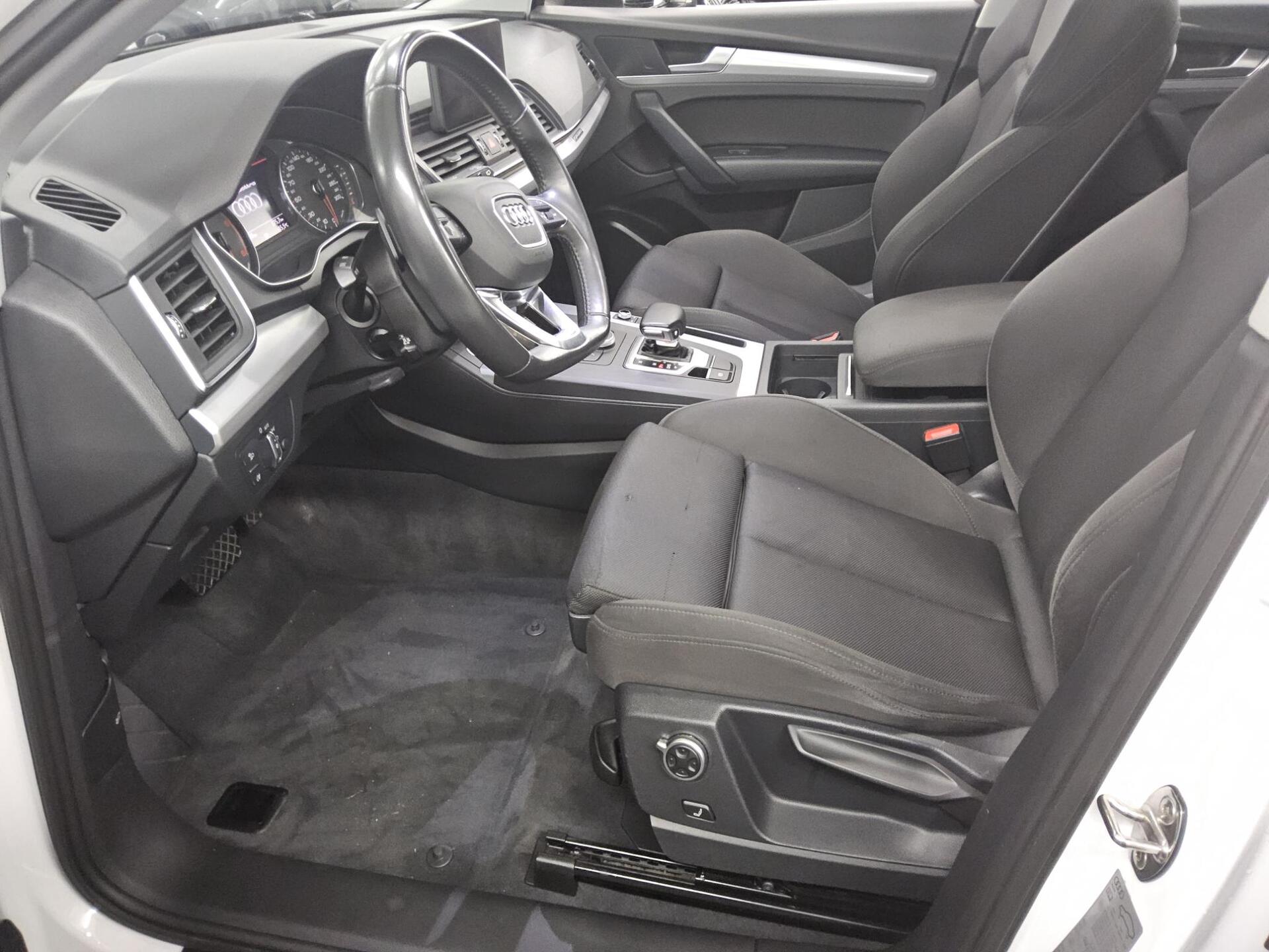 Audi Q5 40 TDI Qu. sport Navi Xenon Pano Ahk PDC SHZ 8