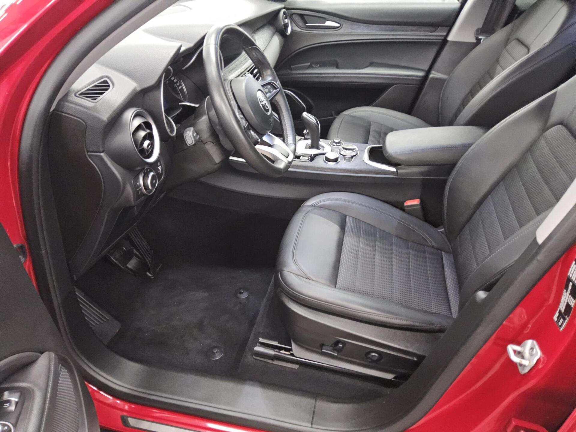 Alfa Romeo Stelvio 2.2 JTDM Super Q4 T-Leder Navi Xenon RFK 8