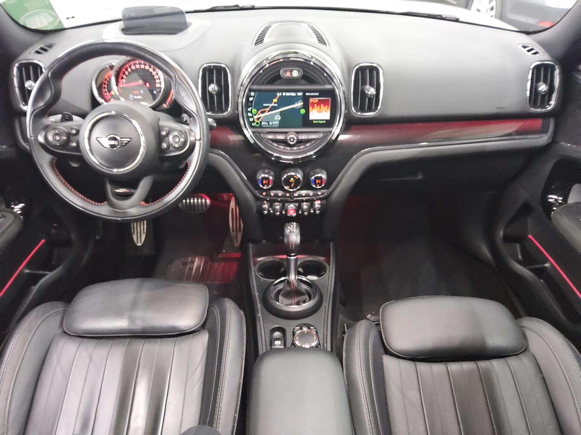 MINI Cooper Countryman ALL4 Navi LED HuD Pano Harman 5