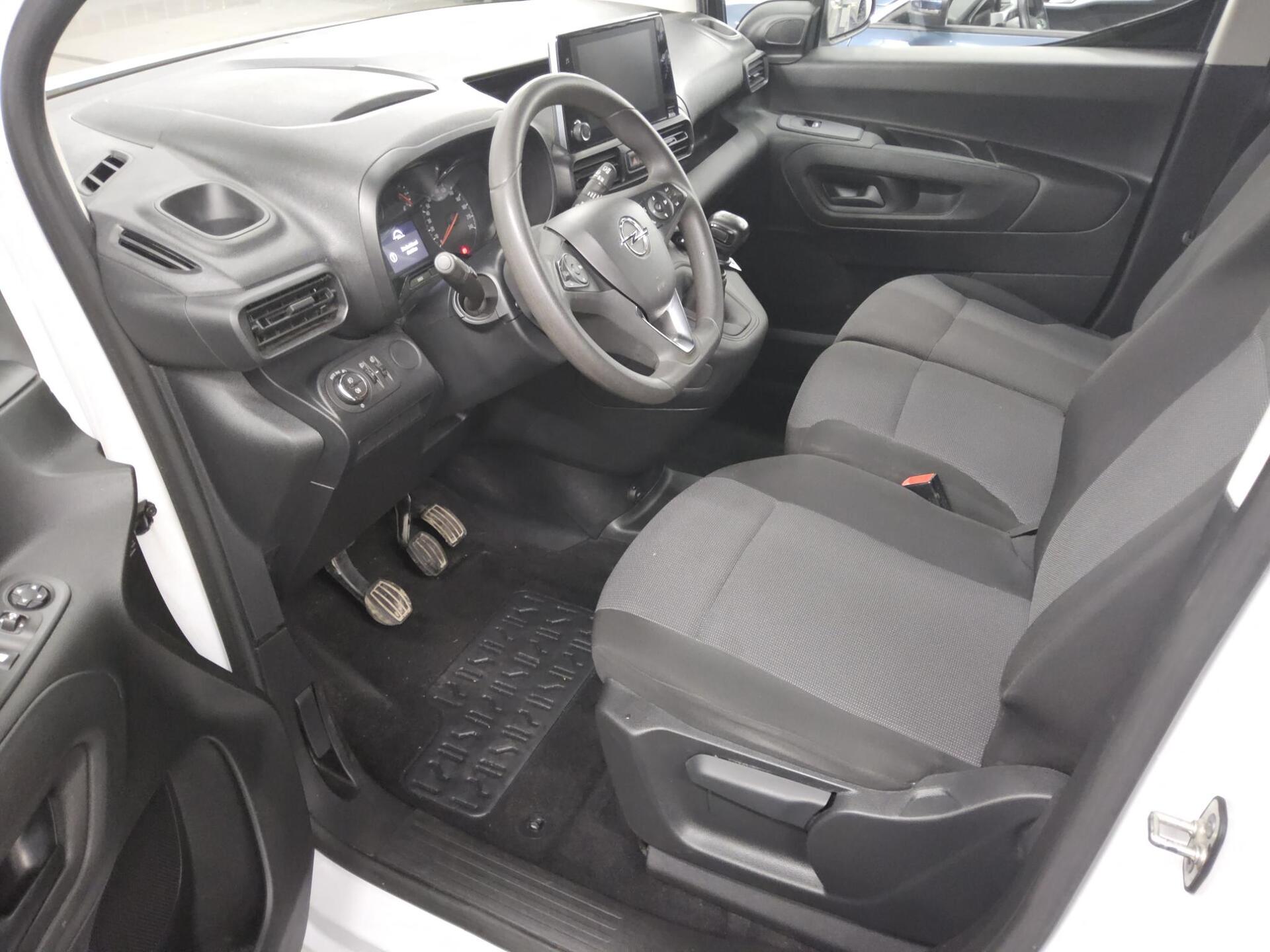 Opel Combo Cargo 1.5 D Klima Tempomat PDC 8