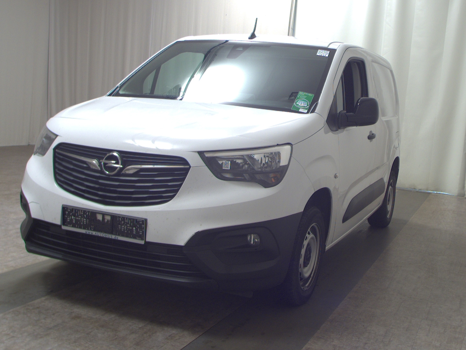 Opel Combo Cargo 1.5 D Klima Tempomat PDC 2