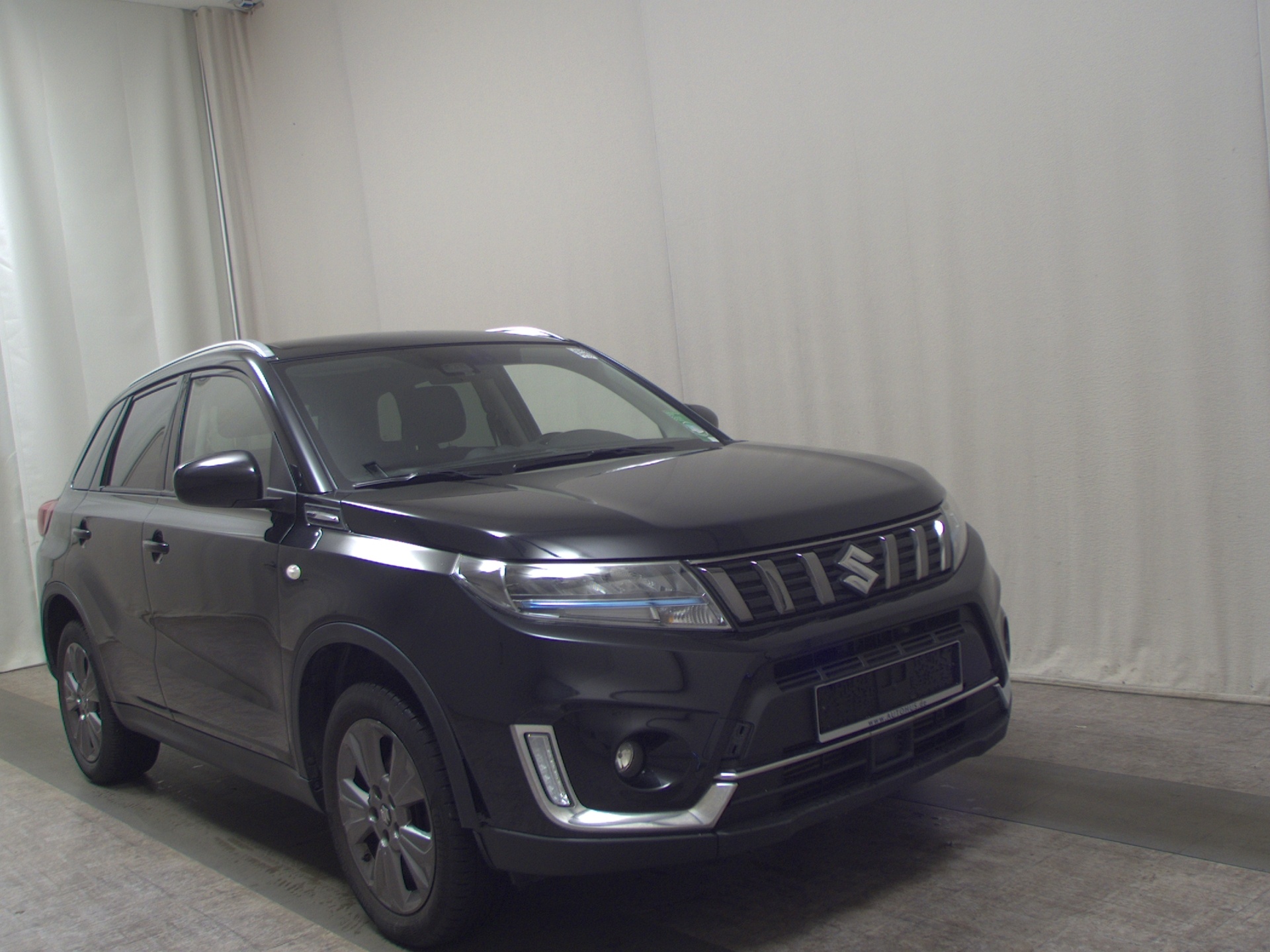 Suzuki Vitara 1.4 Active AHK LED SHZ ACC 3