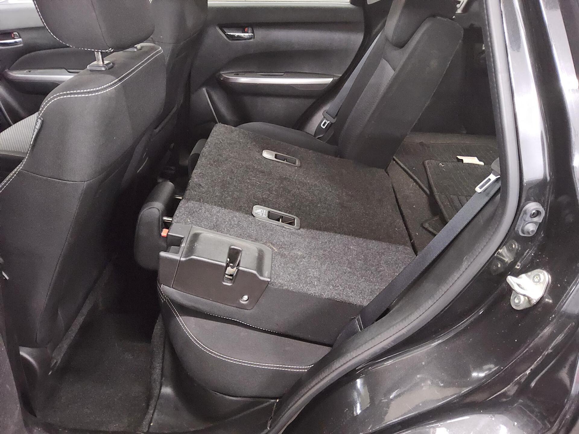 Suzuki Vitara 1.4 Active AHK LED SHZ ACC 12