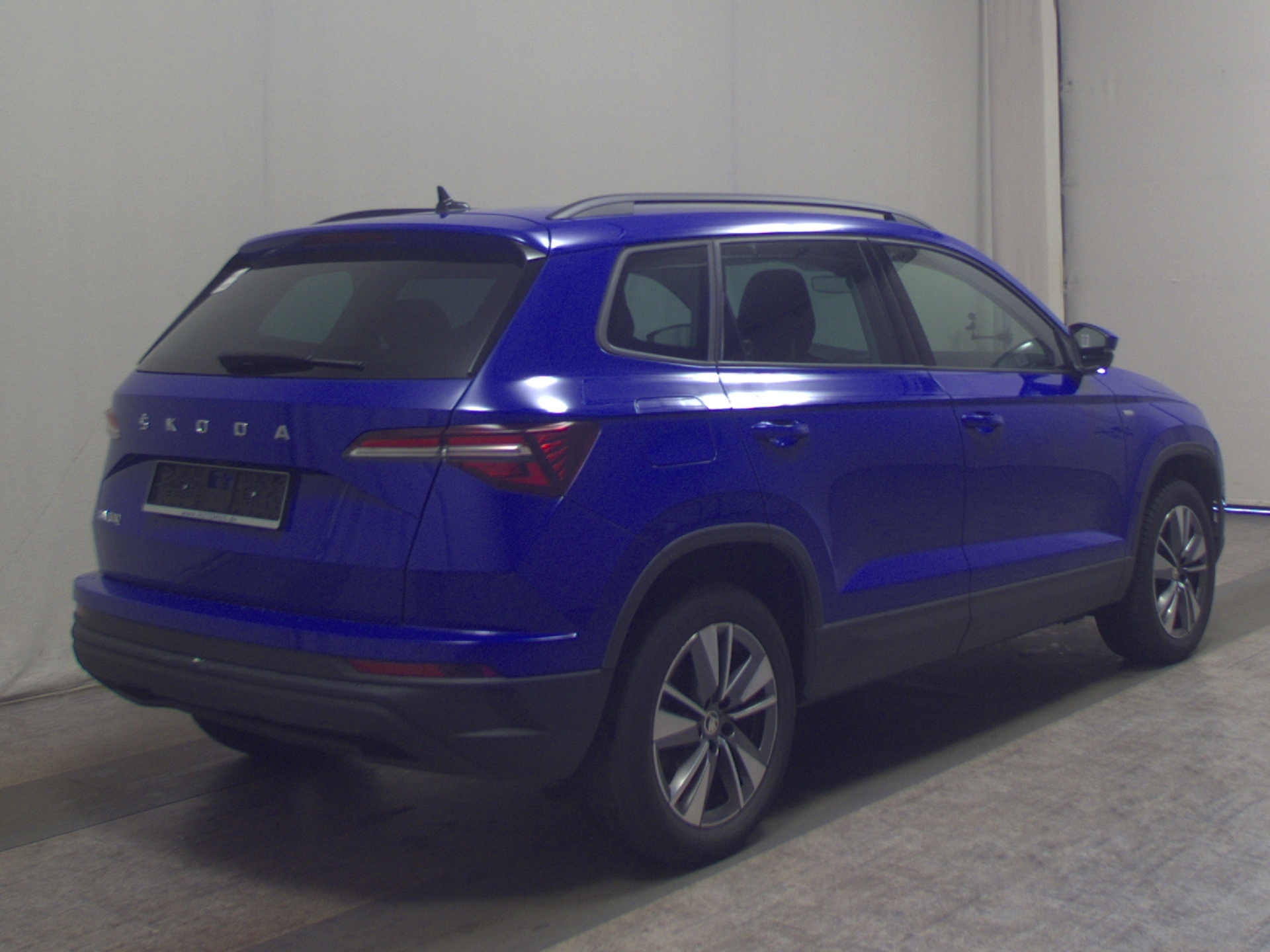 Skoda Karoq 2.0 TDI Tour Navi LED vc RFK ACC 4xShz 4