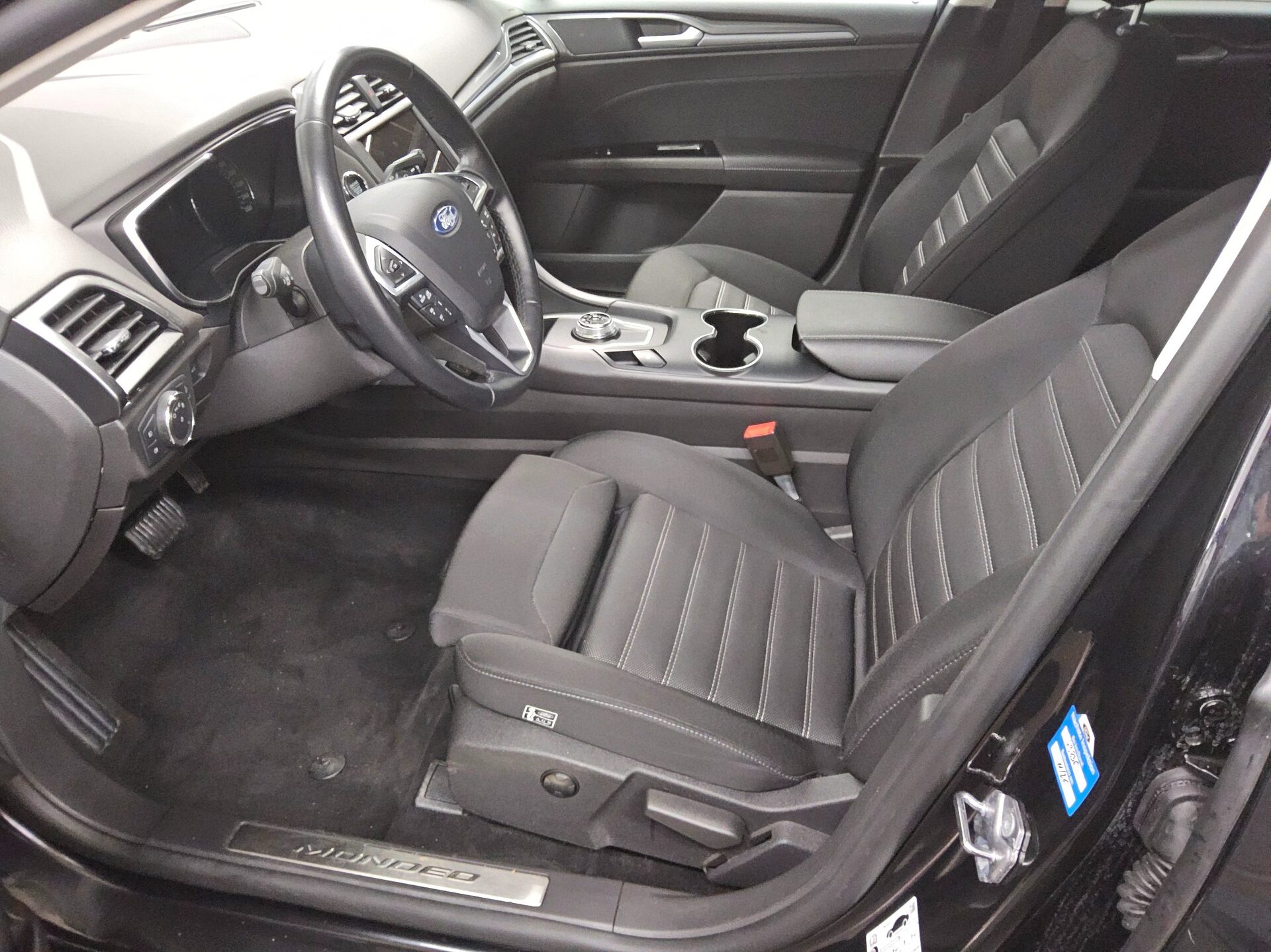 Ford Mondeo Turnier 2.0 EB Titanium Navi Shz 8
