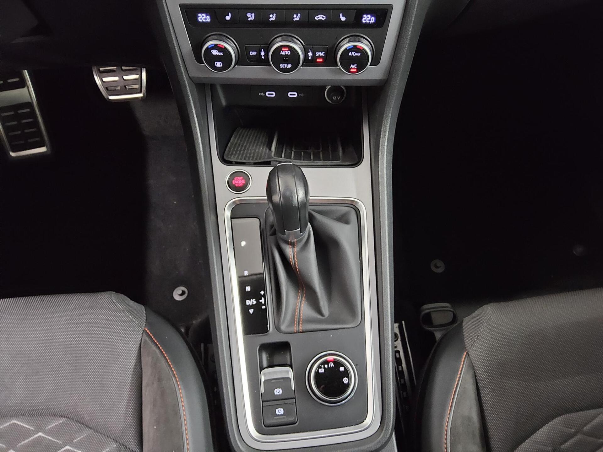 Seat Ateca 2.0 TDI FR-Line Navi LED vc Beats AHK 360° 6