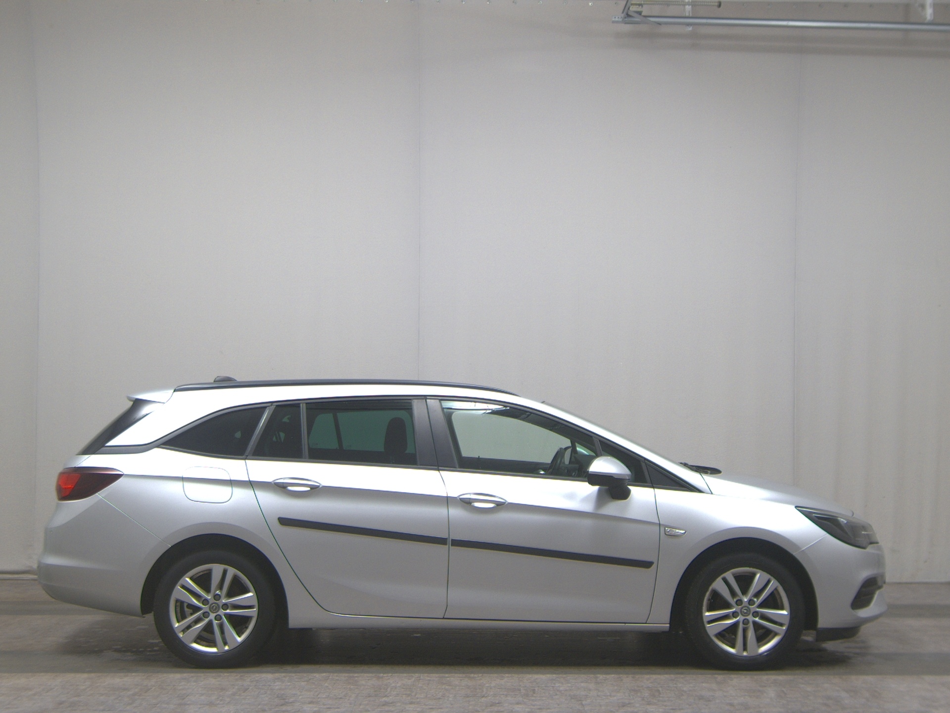 Opel Astra ST 1.5 D Edition Navi LED PDC DAB