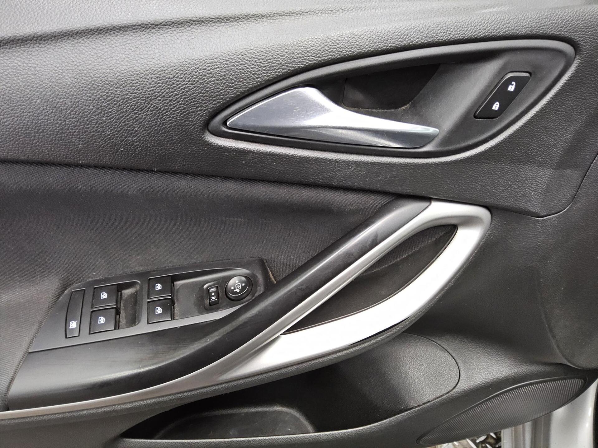 Opel Astra ST 1.5 D Edition Navi LED PDC DAB 9