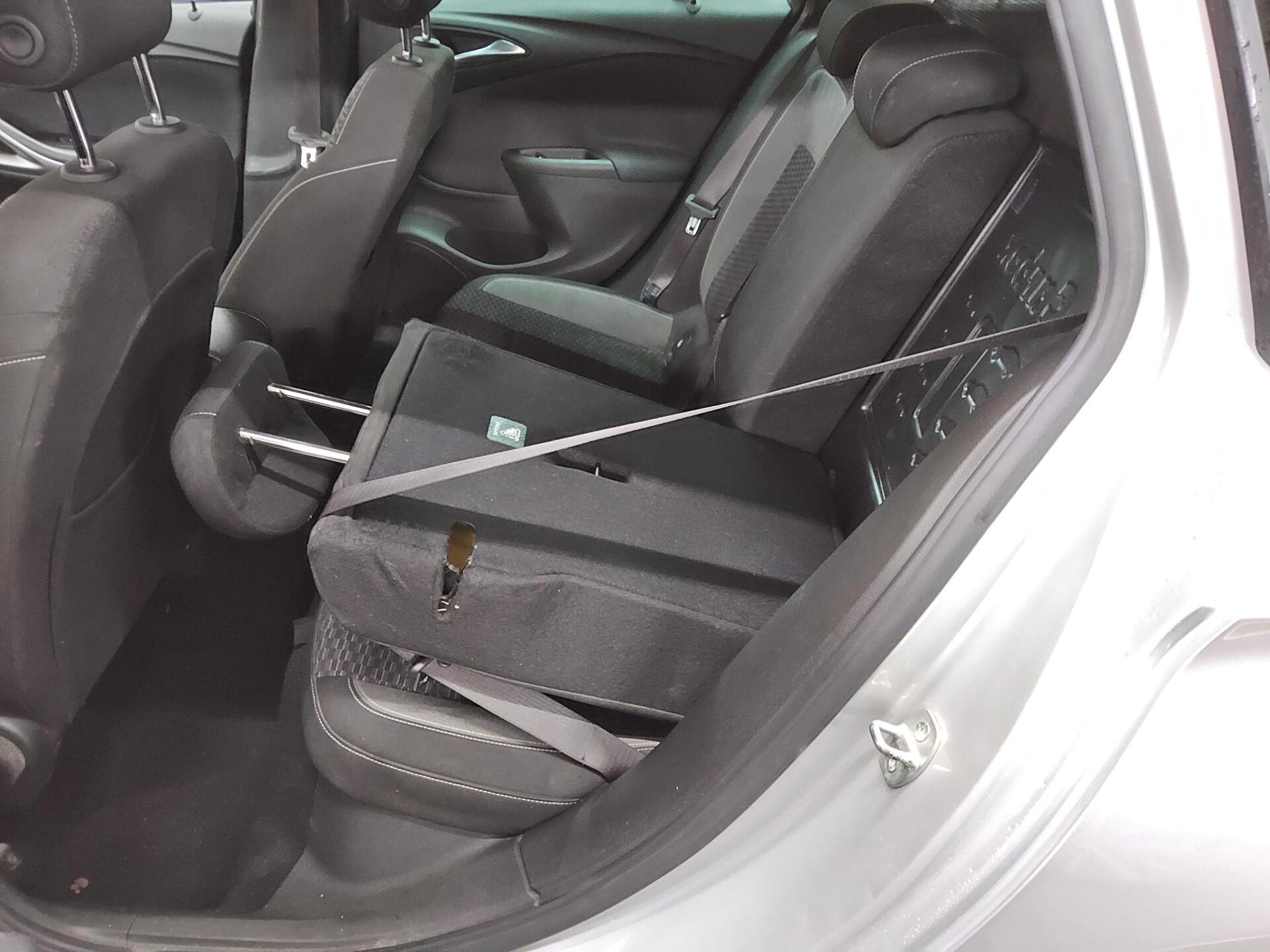 Opel Astra ST 1.5 D Edition Navi LED PDC DAB 12