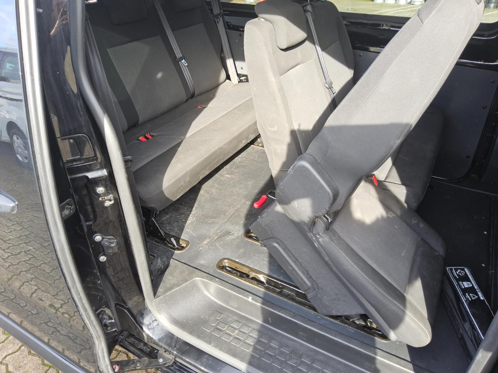 Opel Vivaro 1.5 D M 9-Sitzer PDC 13