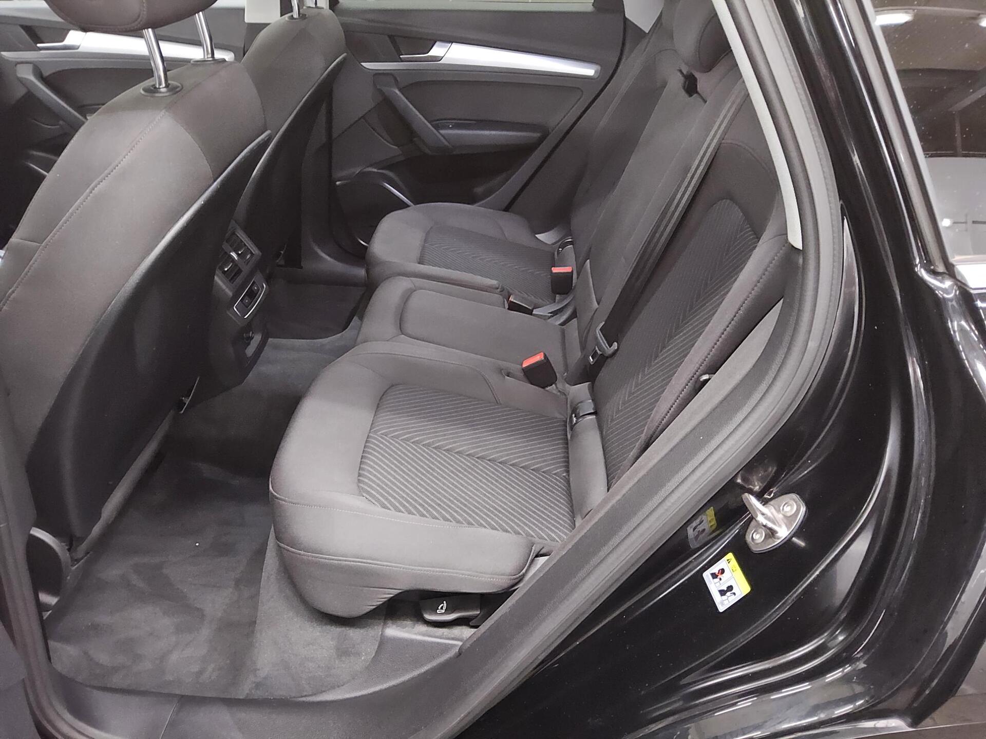 Audi Q5 50 TFSI e Qu. S-Line Ext. Navi LED PDC Shz 13