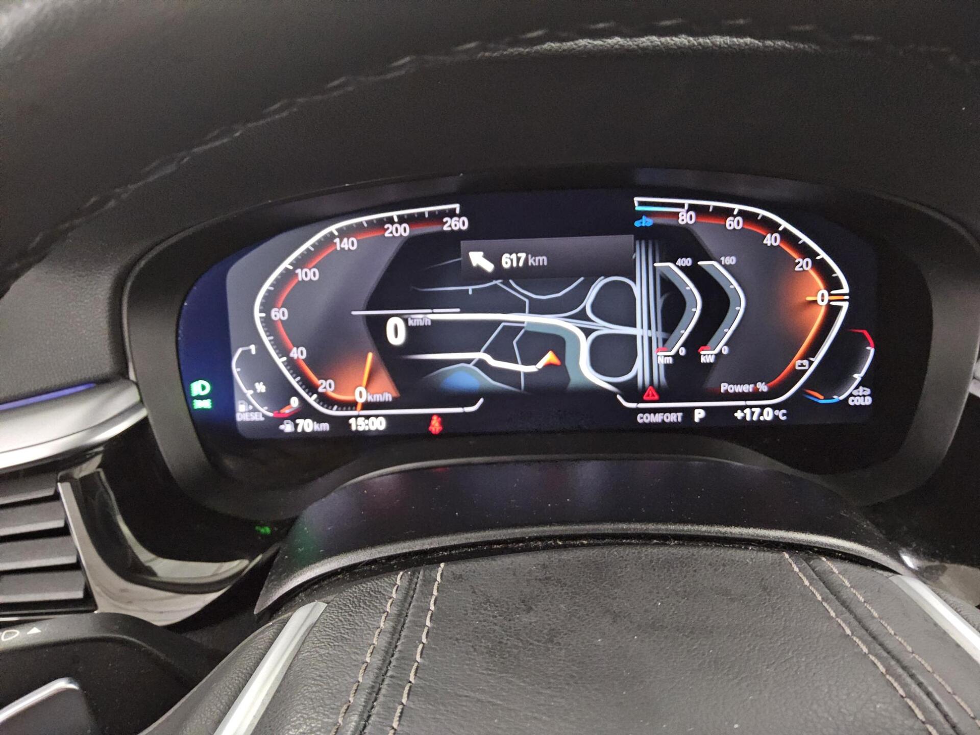 BMW 520dA Touring xDr Leder Navi LED+ LC prof. RFK 8