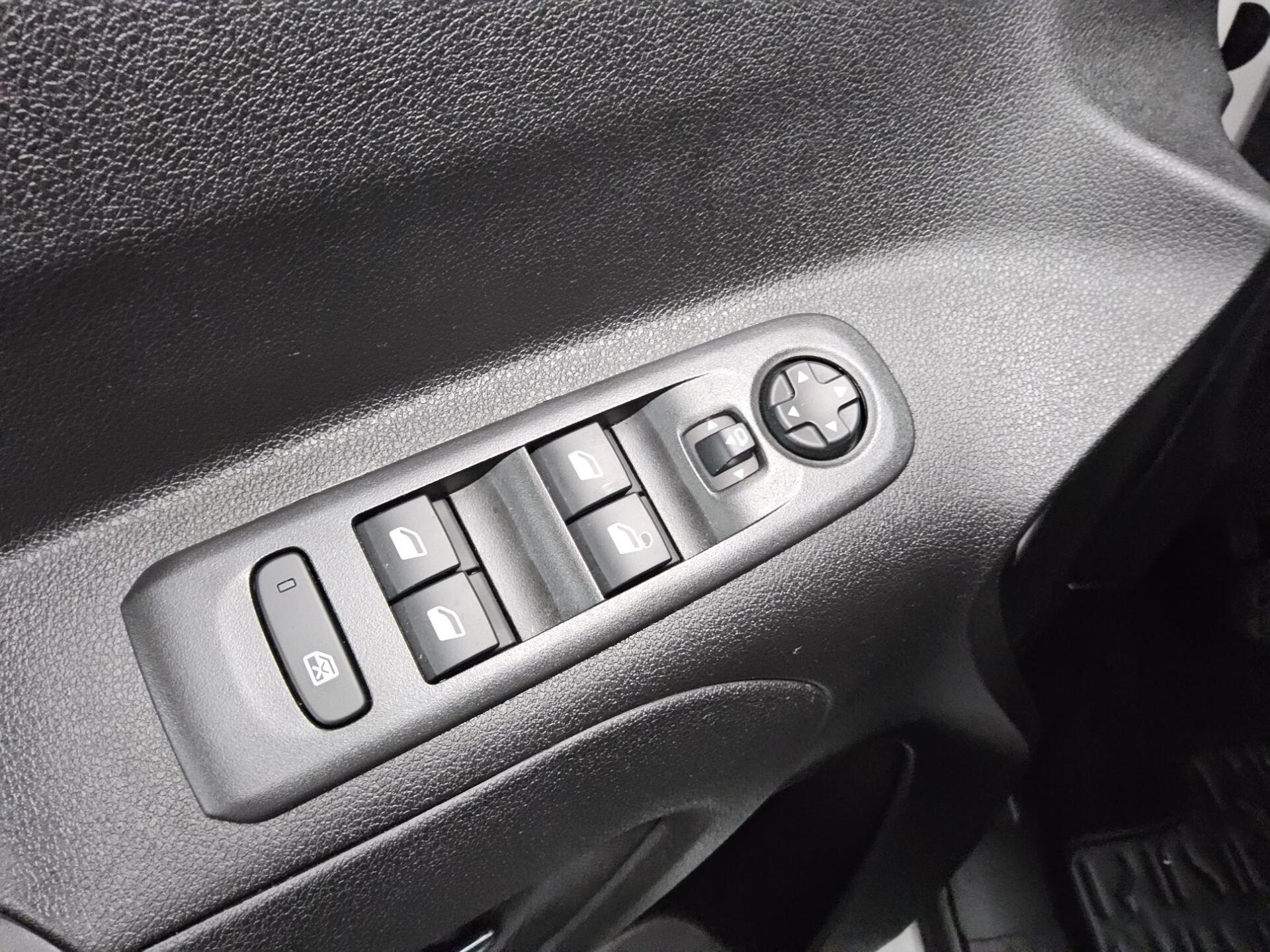 Opel Combo Life 1.5 D Edition Navi RFK Shz 9