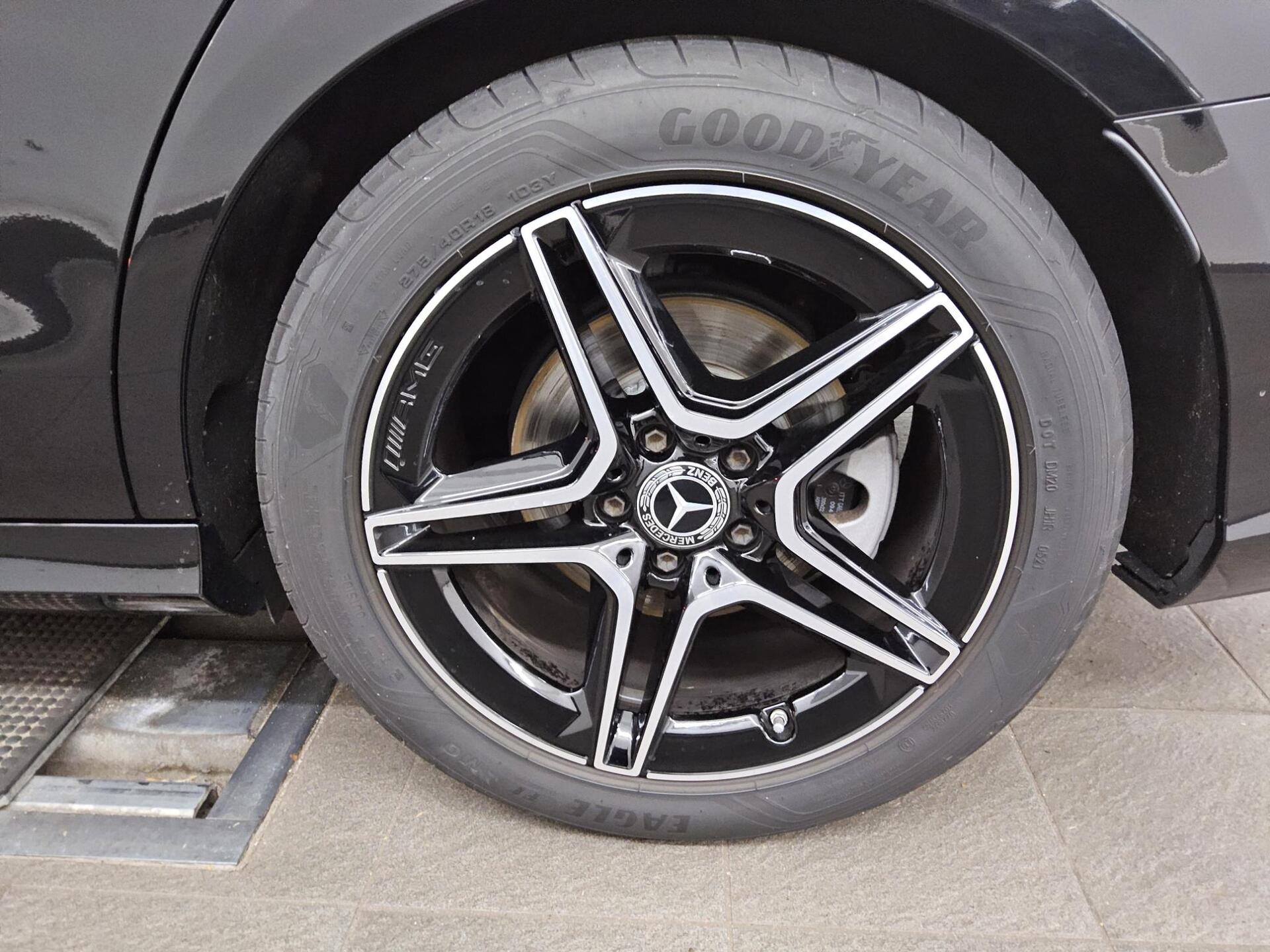 Mercedes-Benz E 220 T d AMG-Line Night Navi LED Widescreen RFK 11