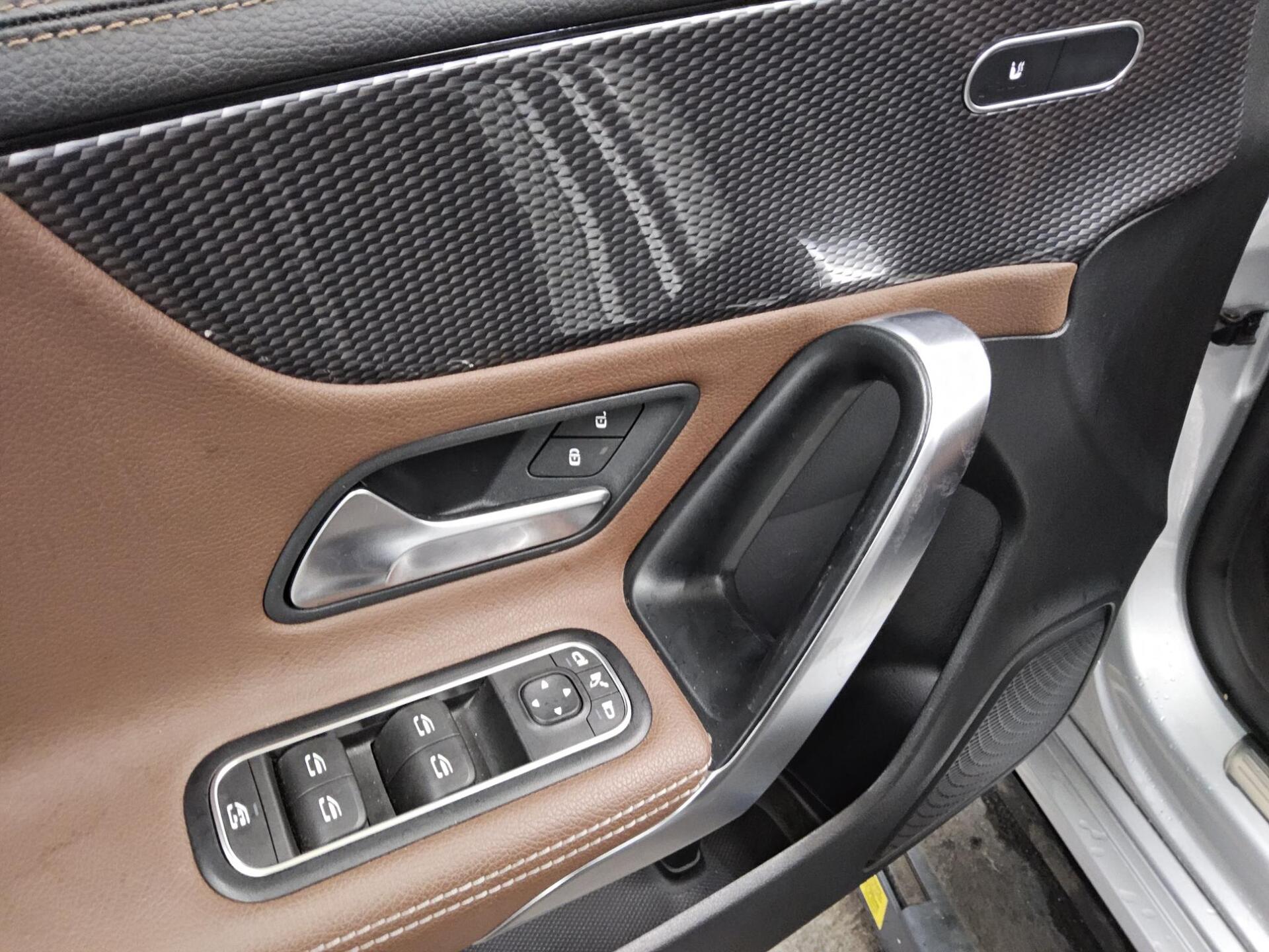 Mercedes-Benz CLA 220 SB d Progressive Navi LED MBUX Pano AHK 10