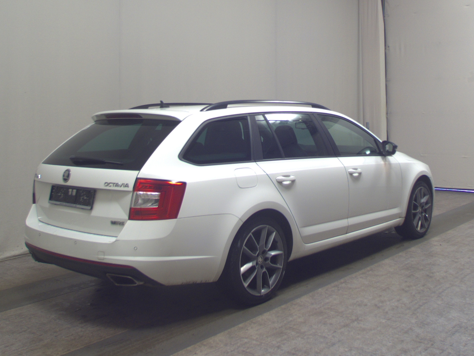 Skoda Octavia 2.0 TSI RS T-Leder Shz PDC Xenon 4