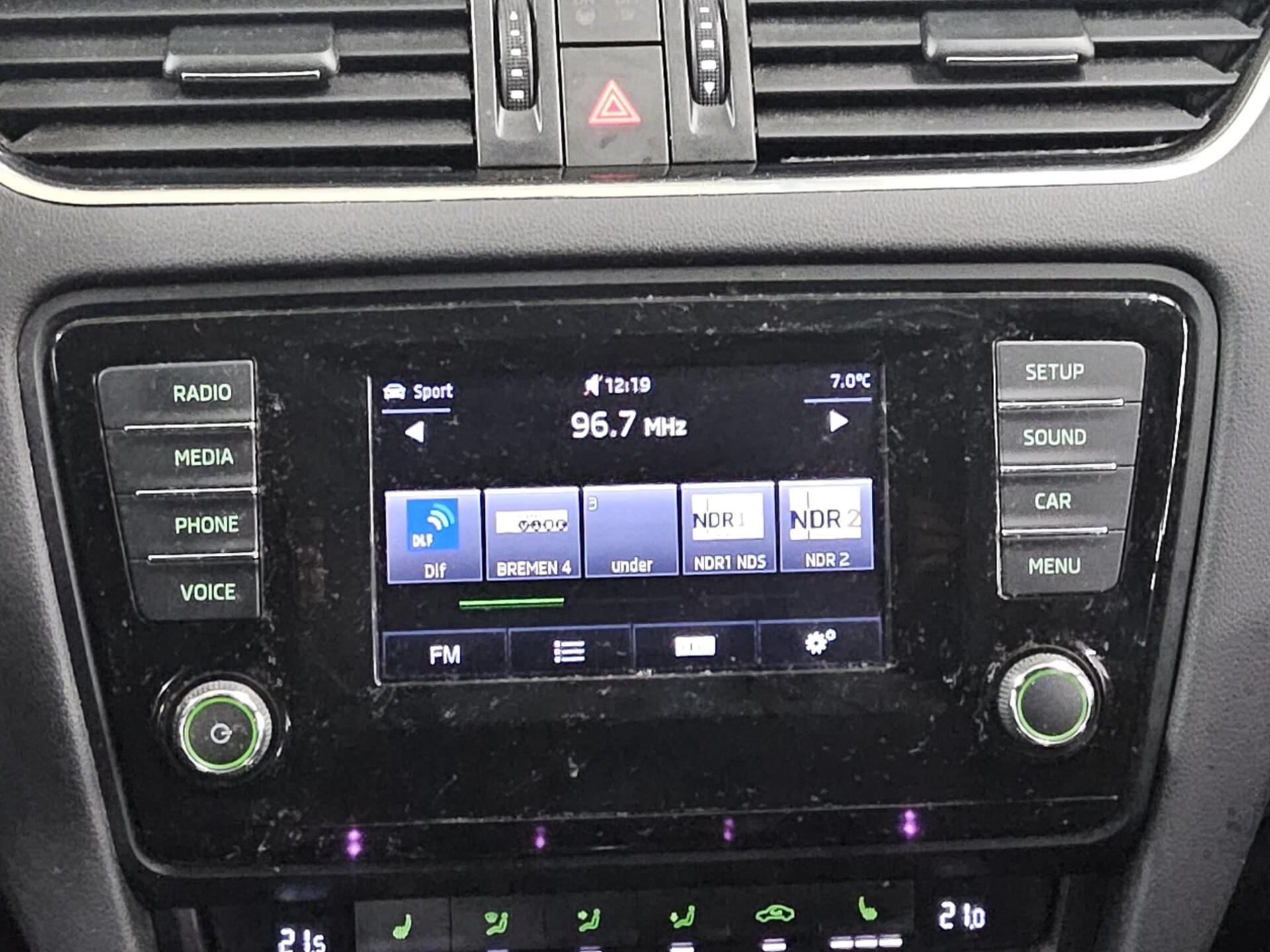 Skoda Octavia 2.0 TSI RS T-Leder Shz PDC Xenon 7