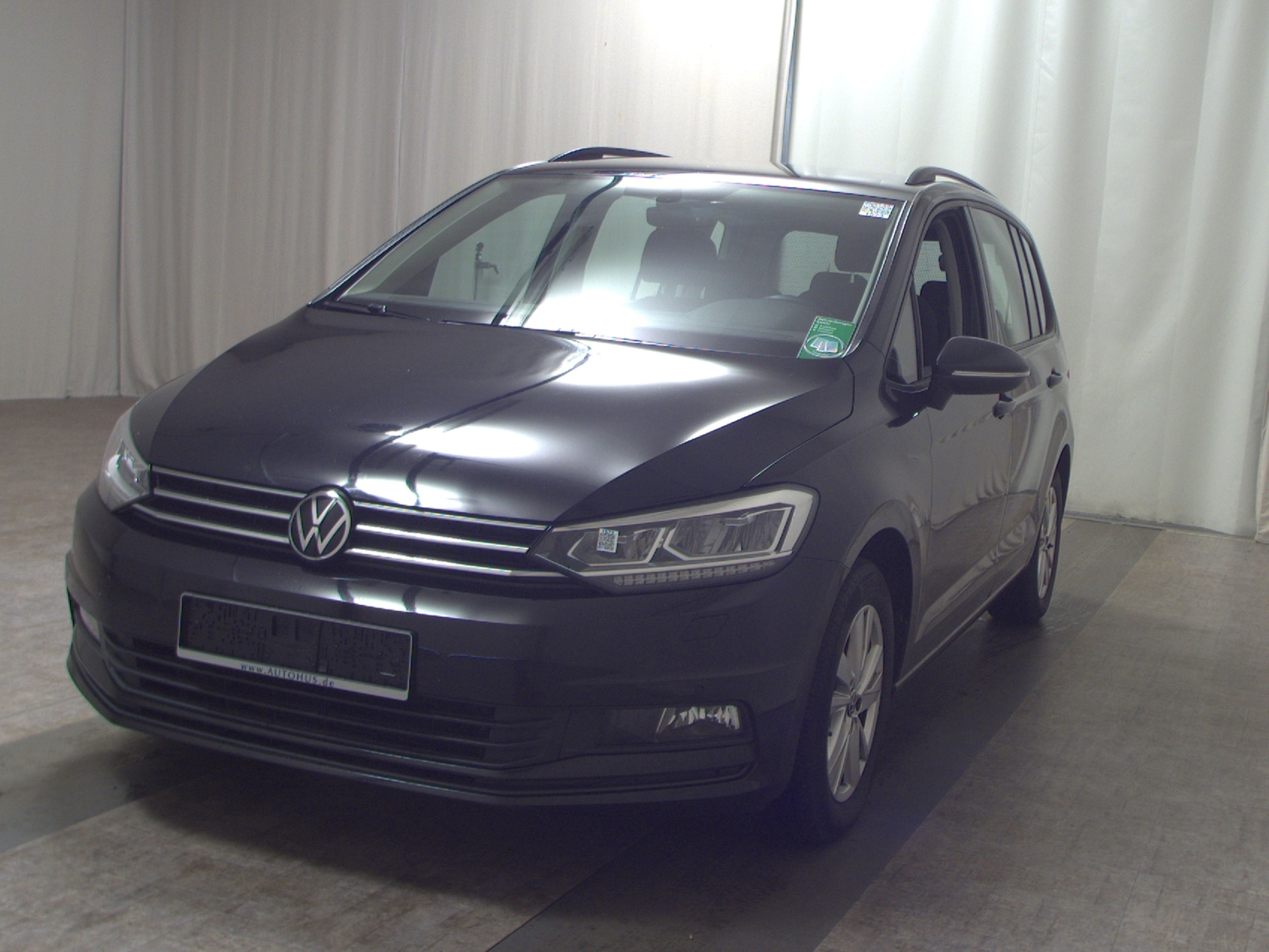 Volkswagen Touran 1.5 TSI Comf. Navi LED RFK ACC 2