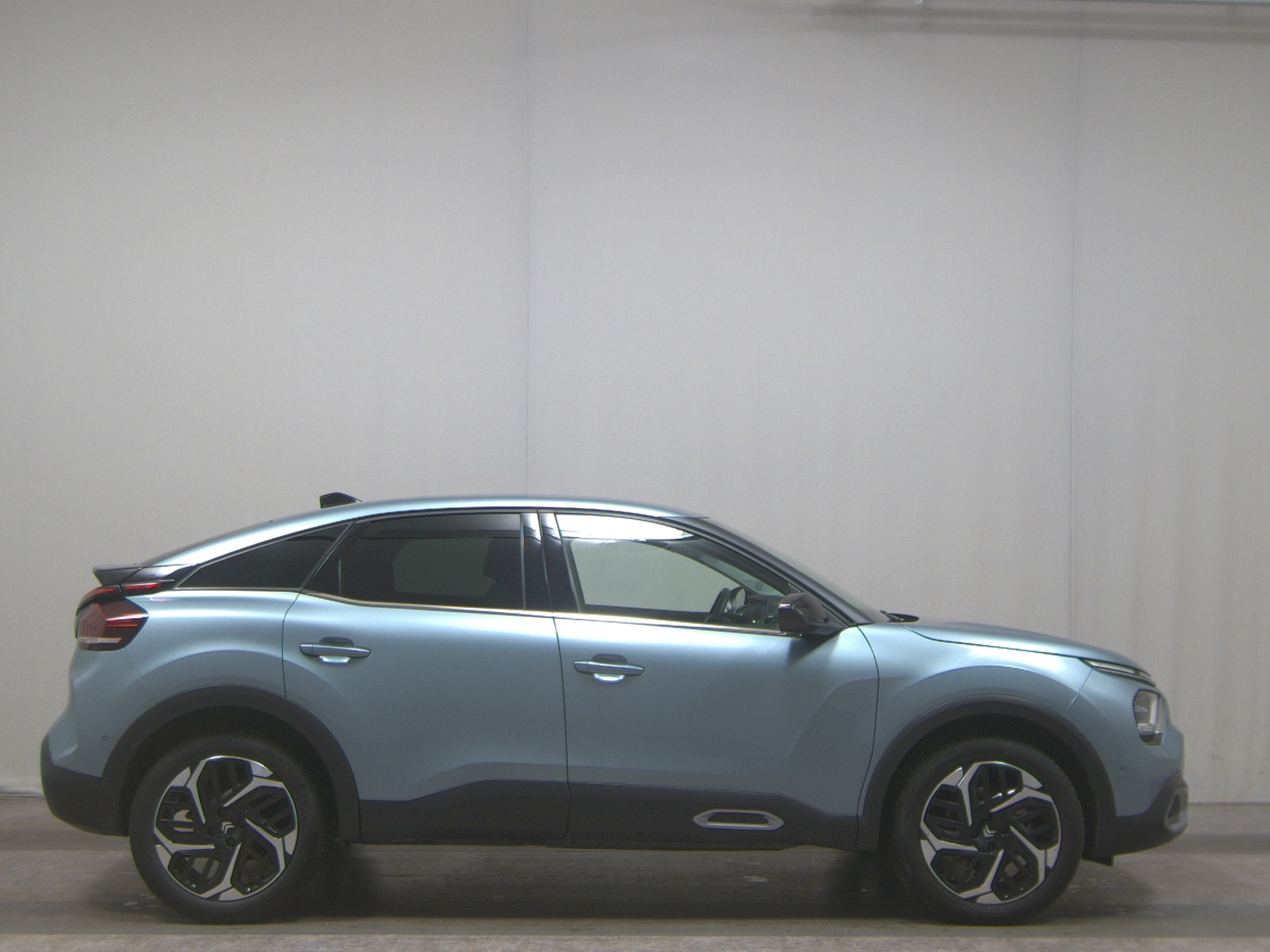 Citroën C4 1.2 PureTech Shine Navi LED HuD T-Leder