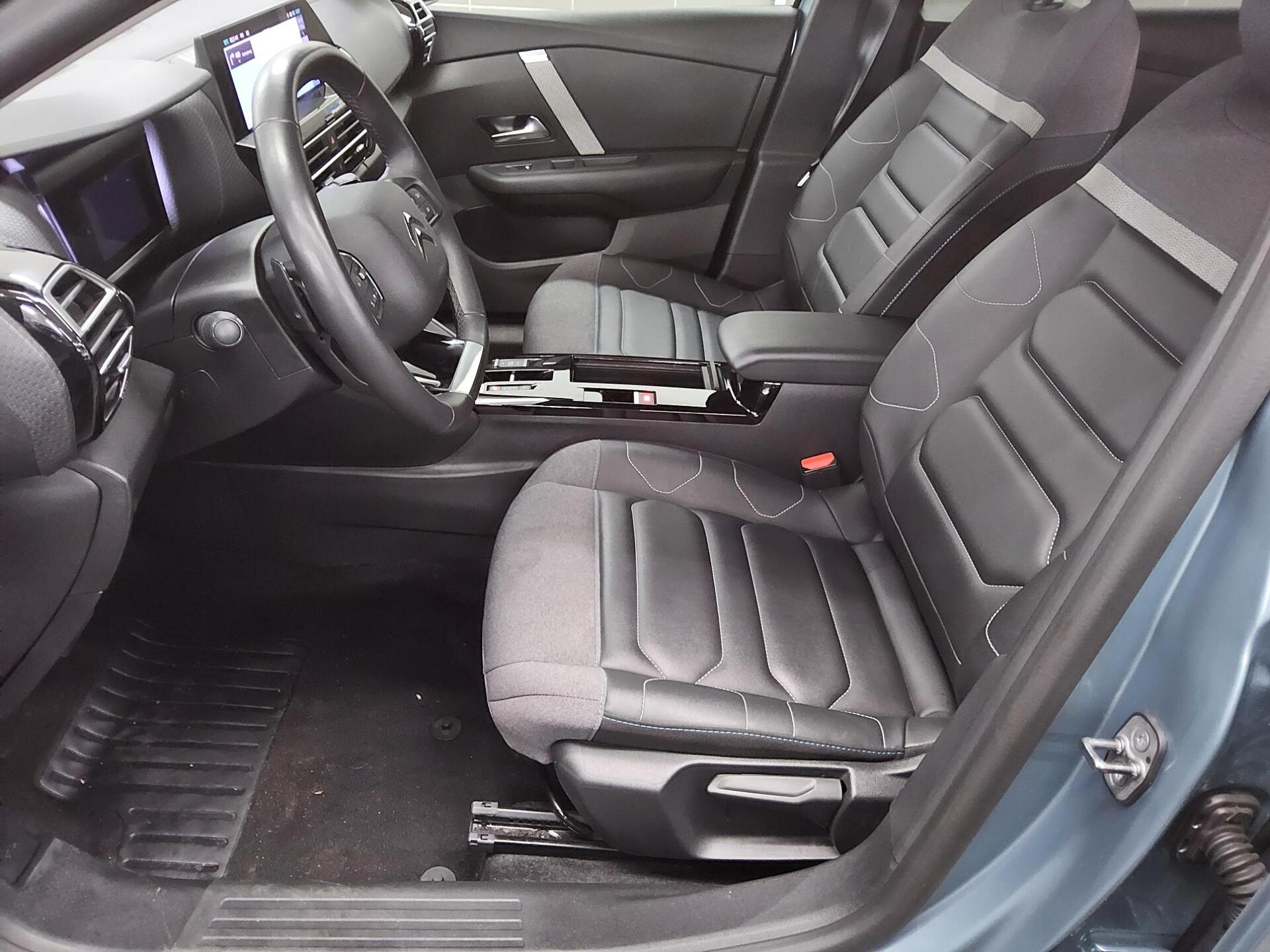 Citroën C4 1.2 PureTech Shine Navi LED HuD T-Leder 9