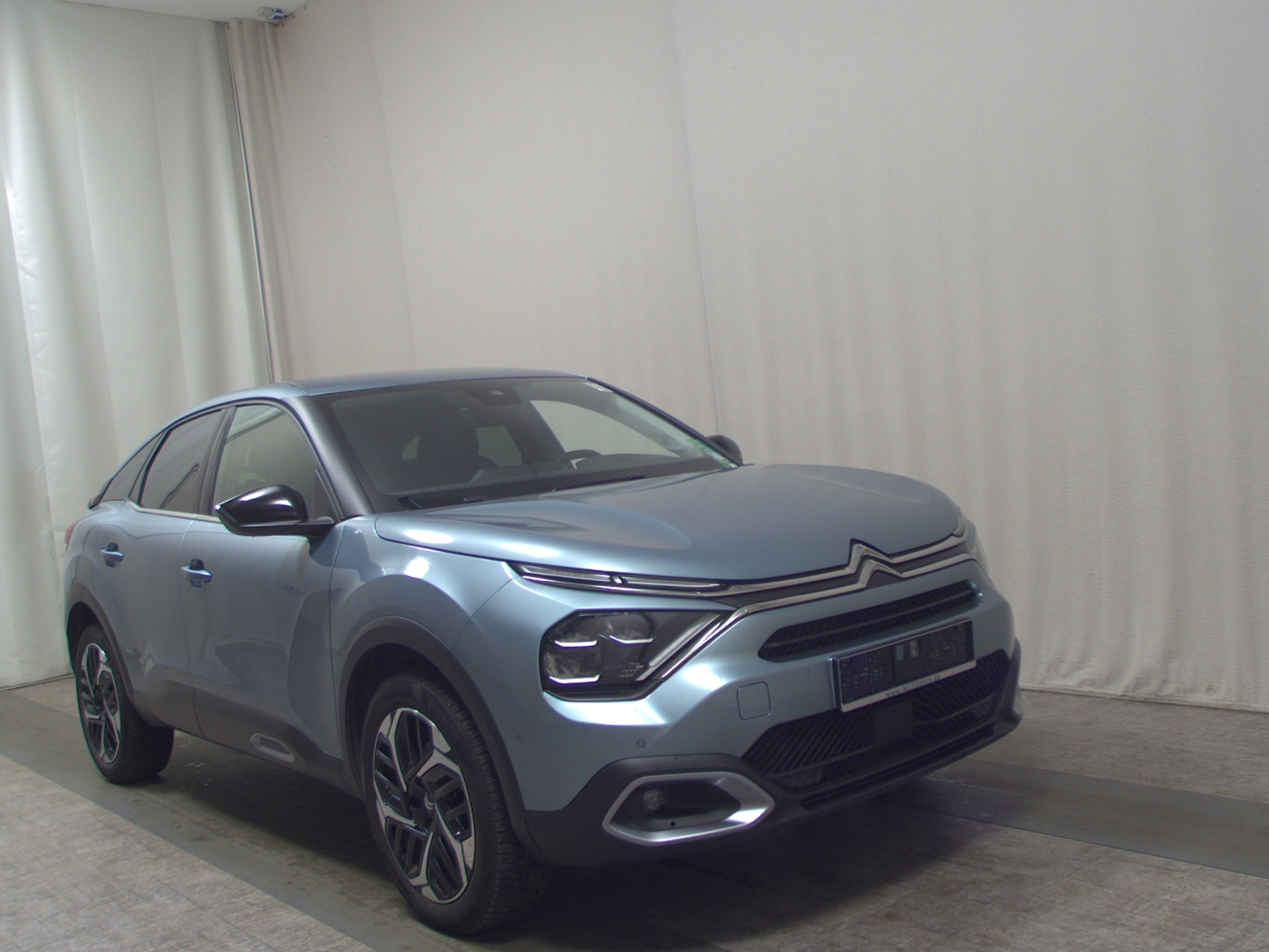 Citroën C4 1.2 PureTech Shine Navi LED HuD T-Leder 3