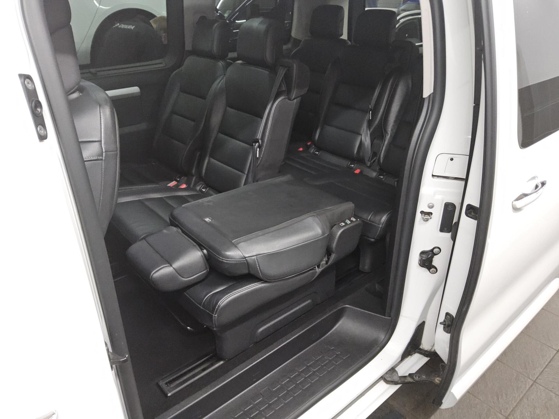 Citroën SpaceTourer 2.0 BlueHDi M Shine 8-Sitze Navi RFK 13