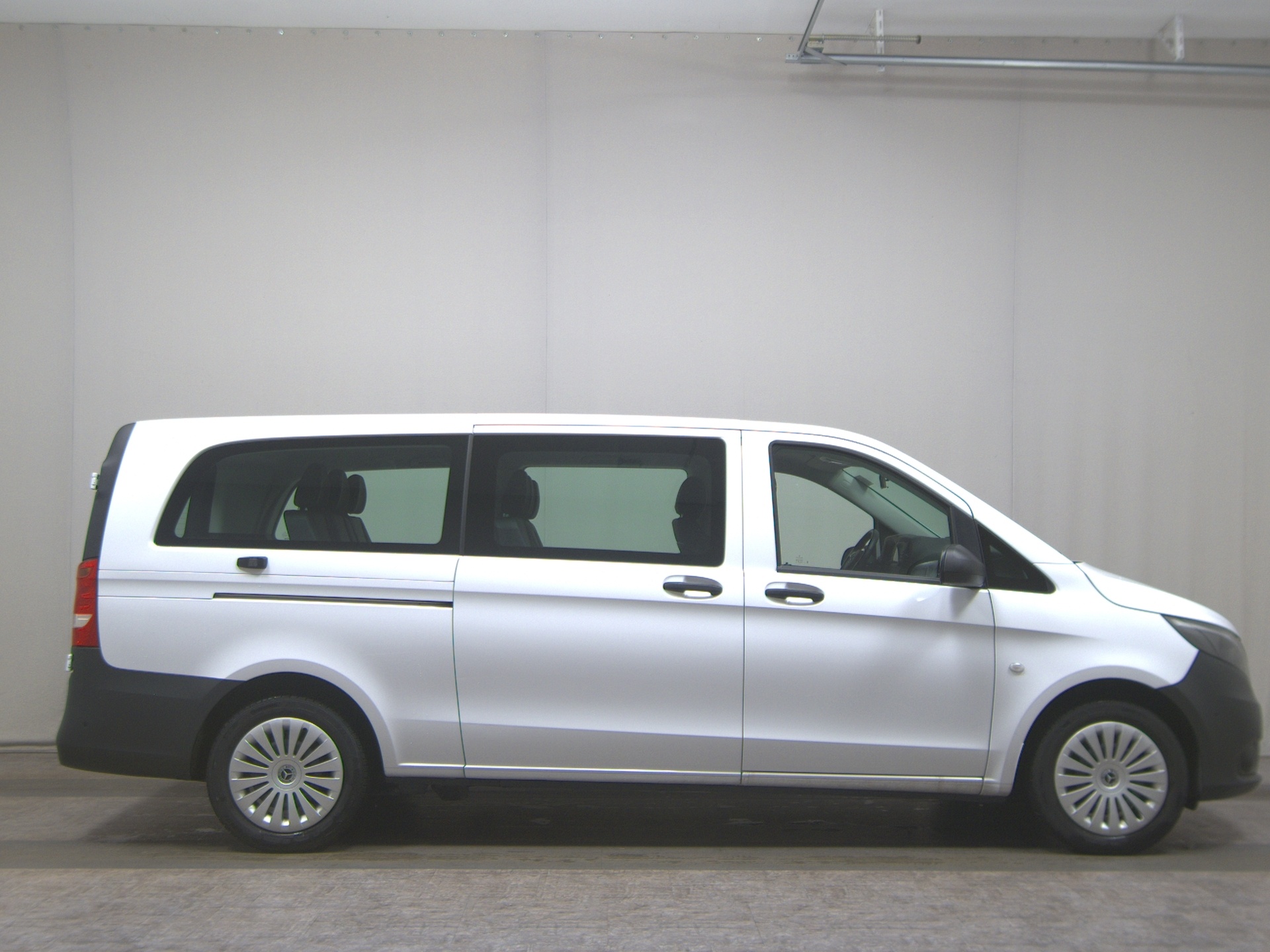 Mercedes-Benz Vito Tourer 114 CDI Pro extralang 8-Sitze Leder