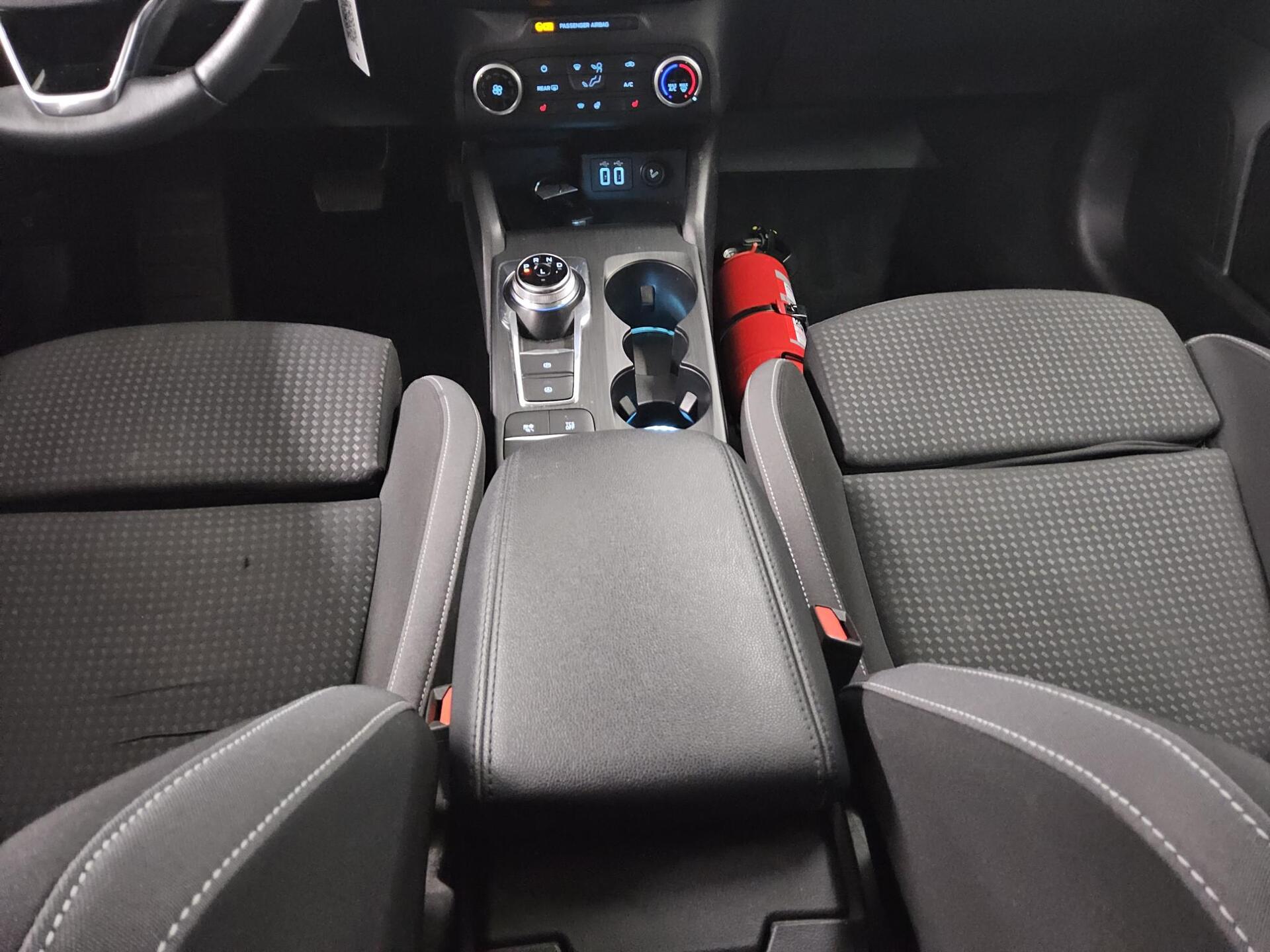 Ford Focus Turnier 1.5 EB Cool&Connect Navi RfK AHK 6