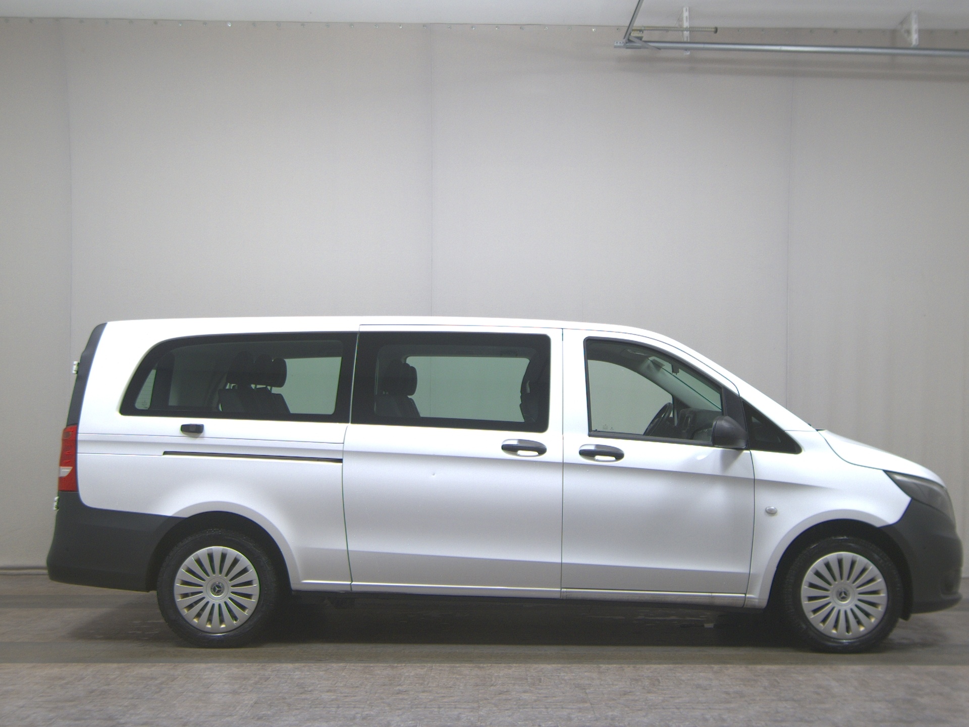 Mercedes-Benz Vito Tourer 114 CDI extralang 8-Sitze Navi RFK