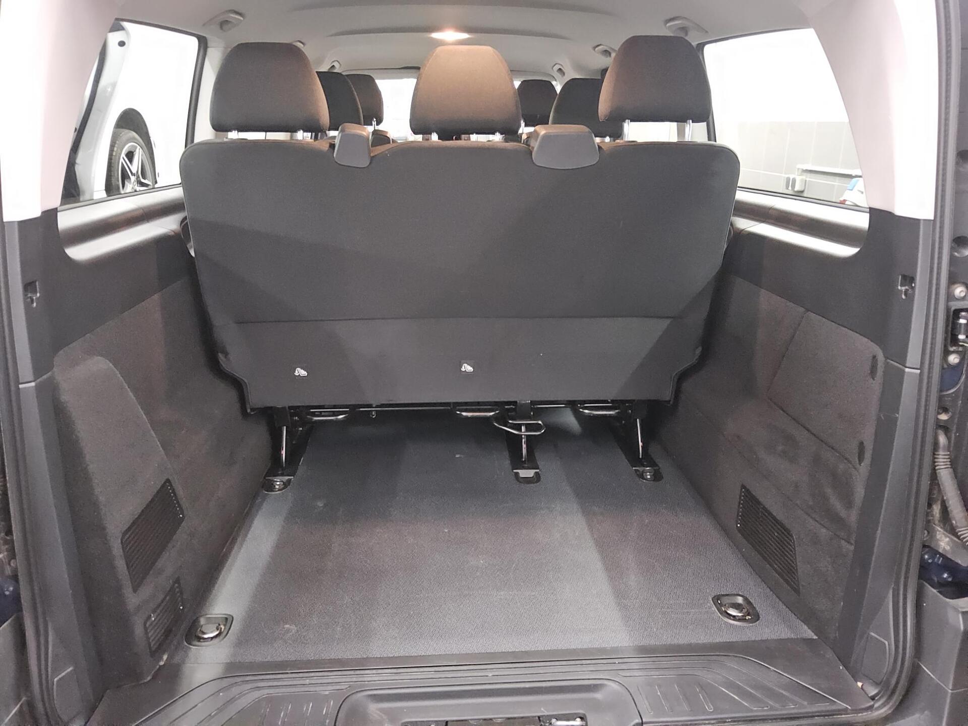 Mercedes-Benz Vito Tourer 114 CDI extralang 8-Sitze Navi RFK 11