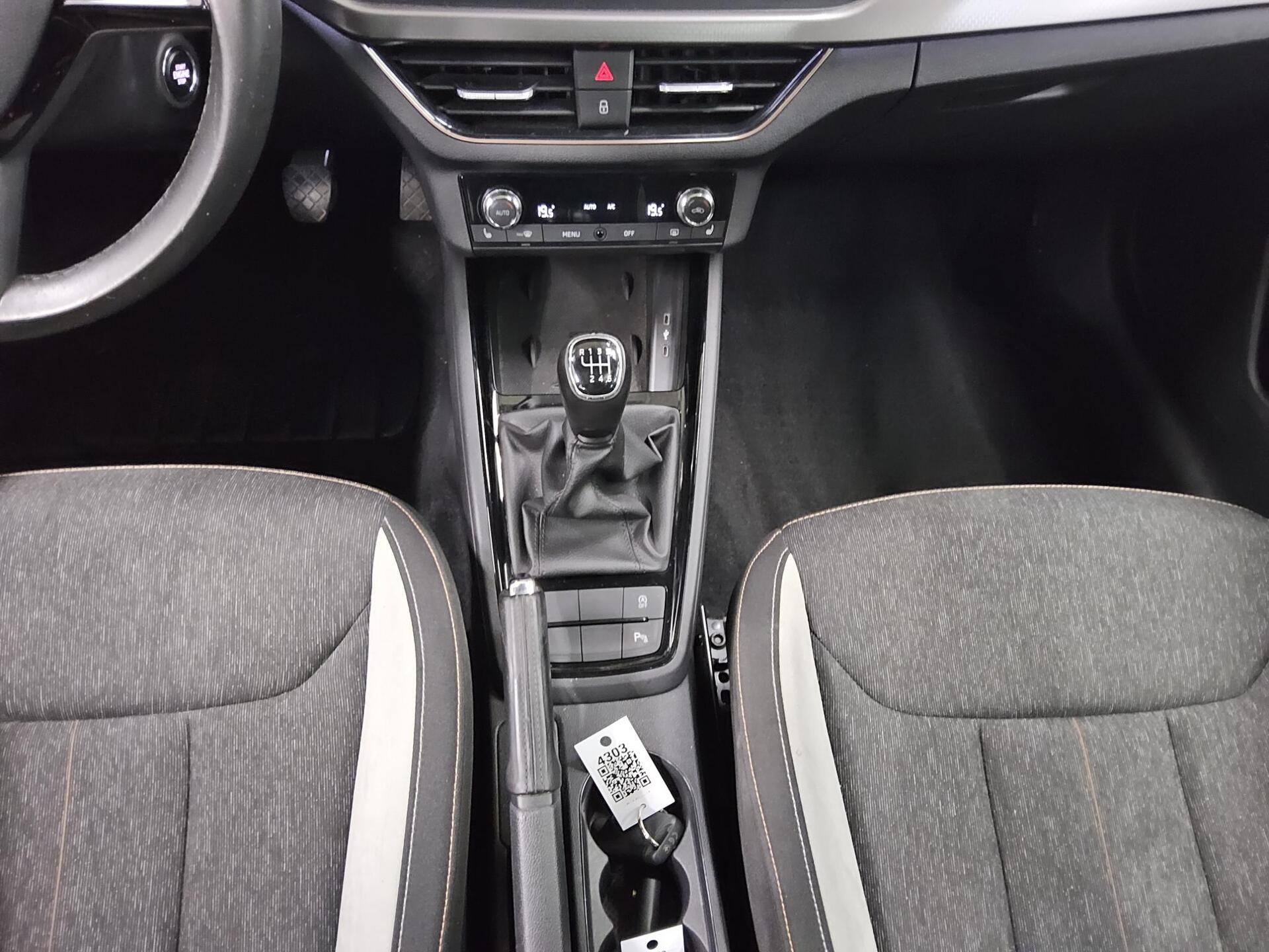 Skoda Kamiq 1.0 TSI Style Navi LED Virtual Pano RFK 6