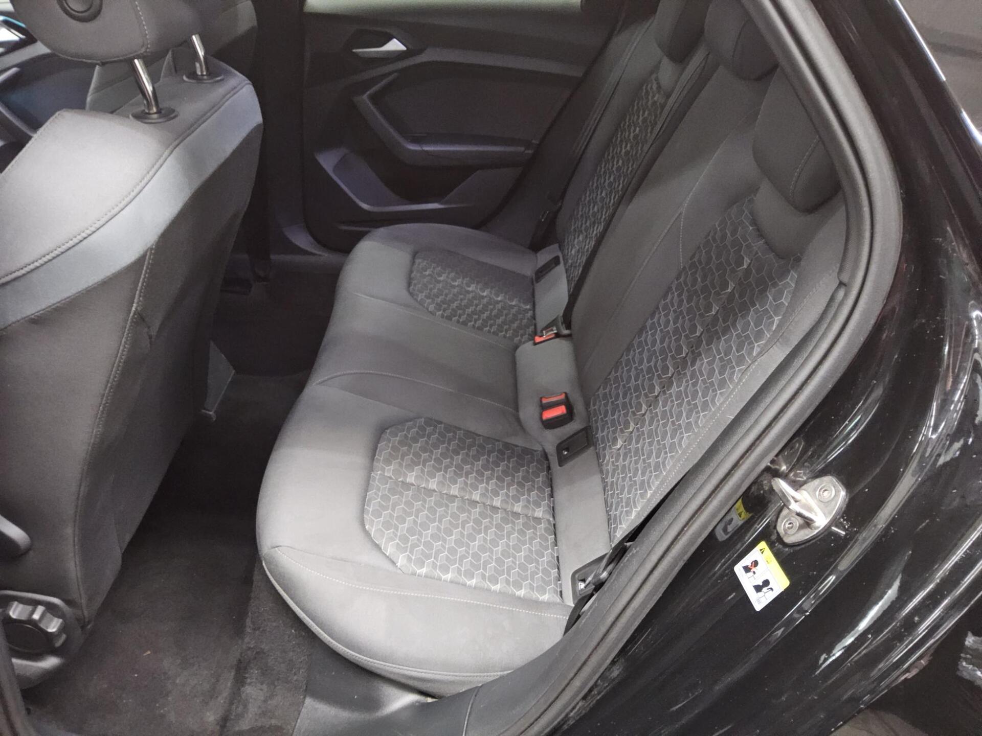 Audi A1 Sportback 35 TFSI Navi virtual LED Sonos RFK 13