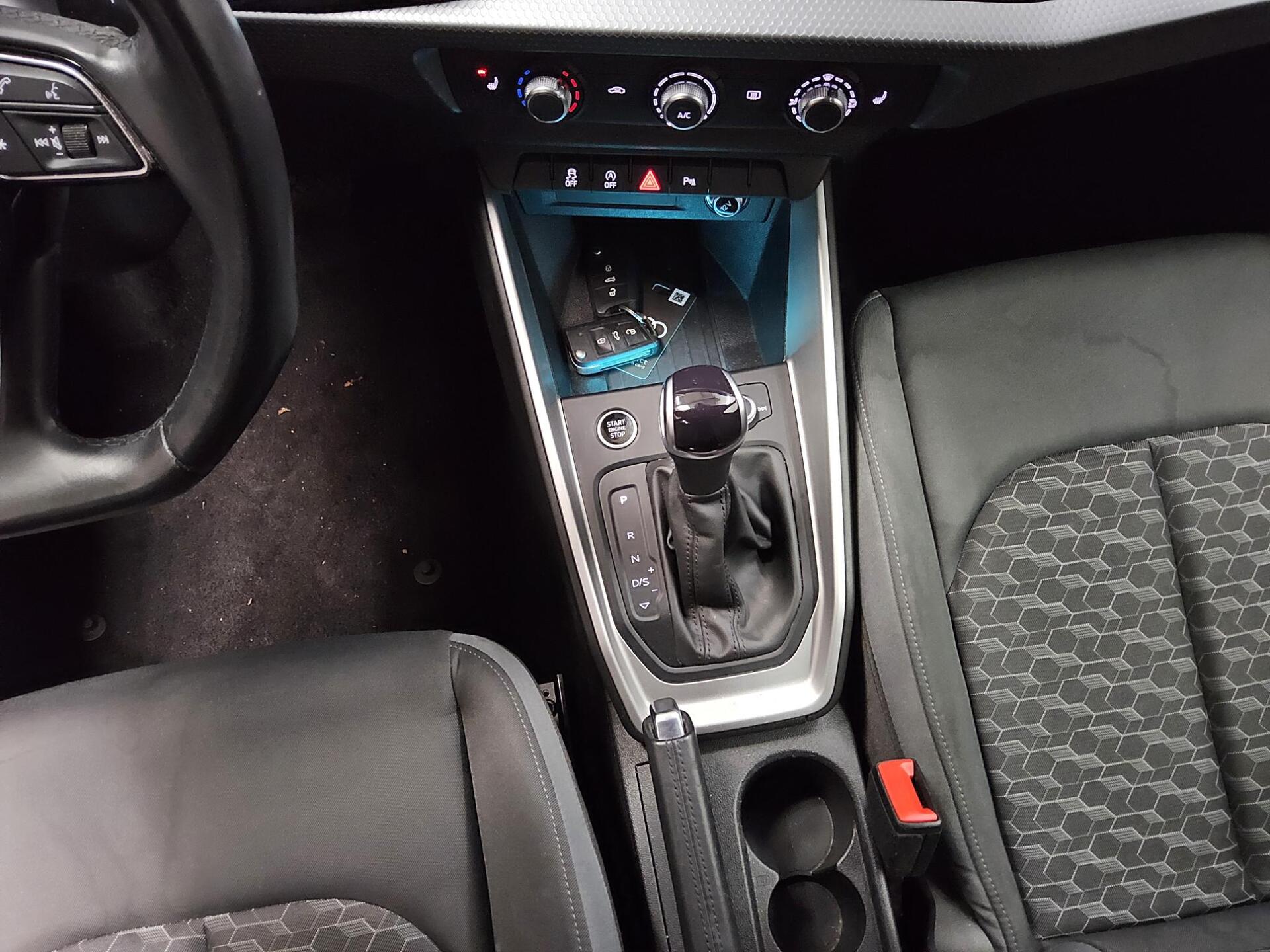 Audi A1 Sportback 35 TFSI Navi virtual LED Sonos RFK 6