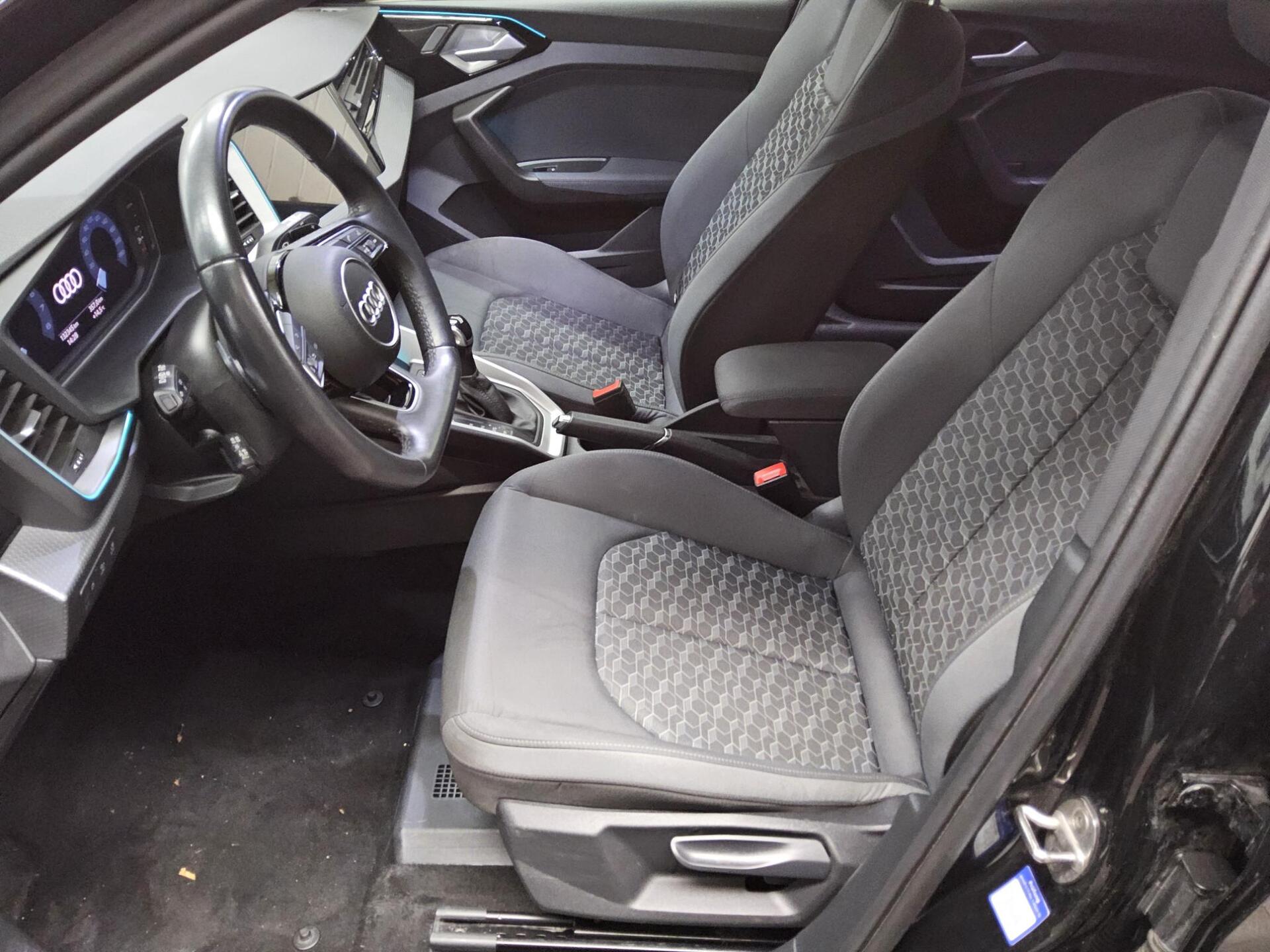 Audi A1 Sportback 35 TFSI Navi virtual LED Sonos RFK 9