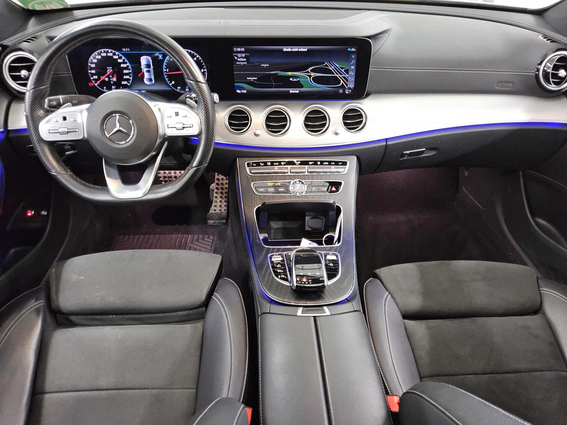 Mercedes-Benz E 220 d AMG-Line Night Widescreen Burm. Pano 5