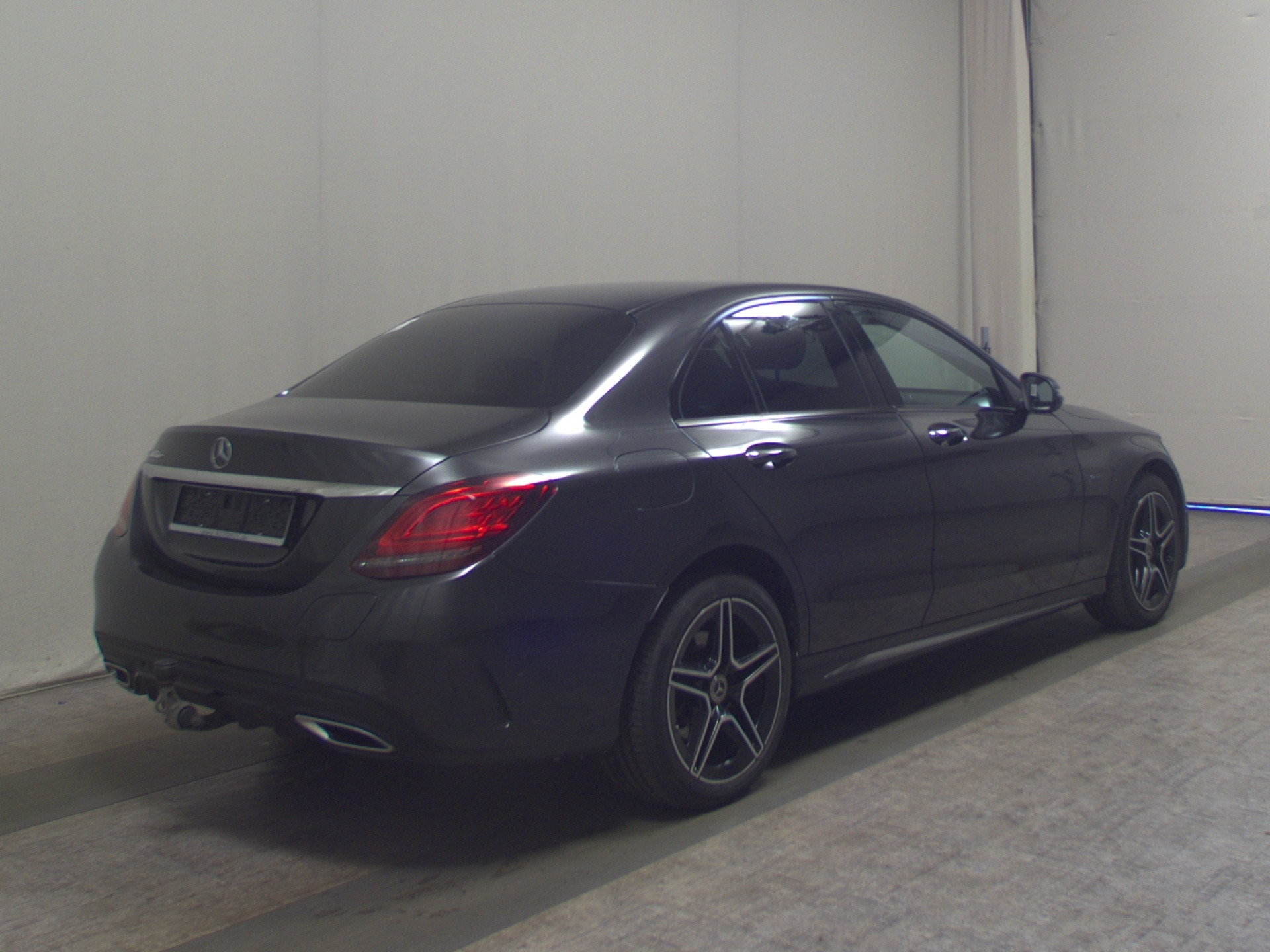 Mercedes-Benz C 300 de AMG-Line Night COMAND LED Distronic+ 4