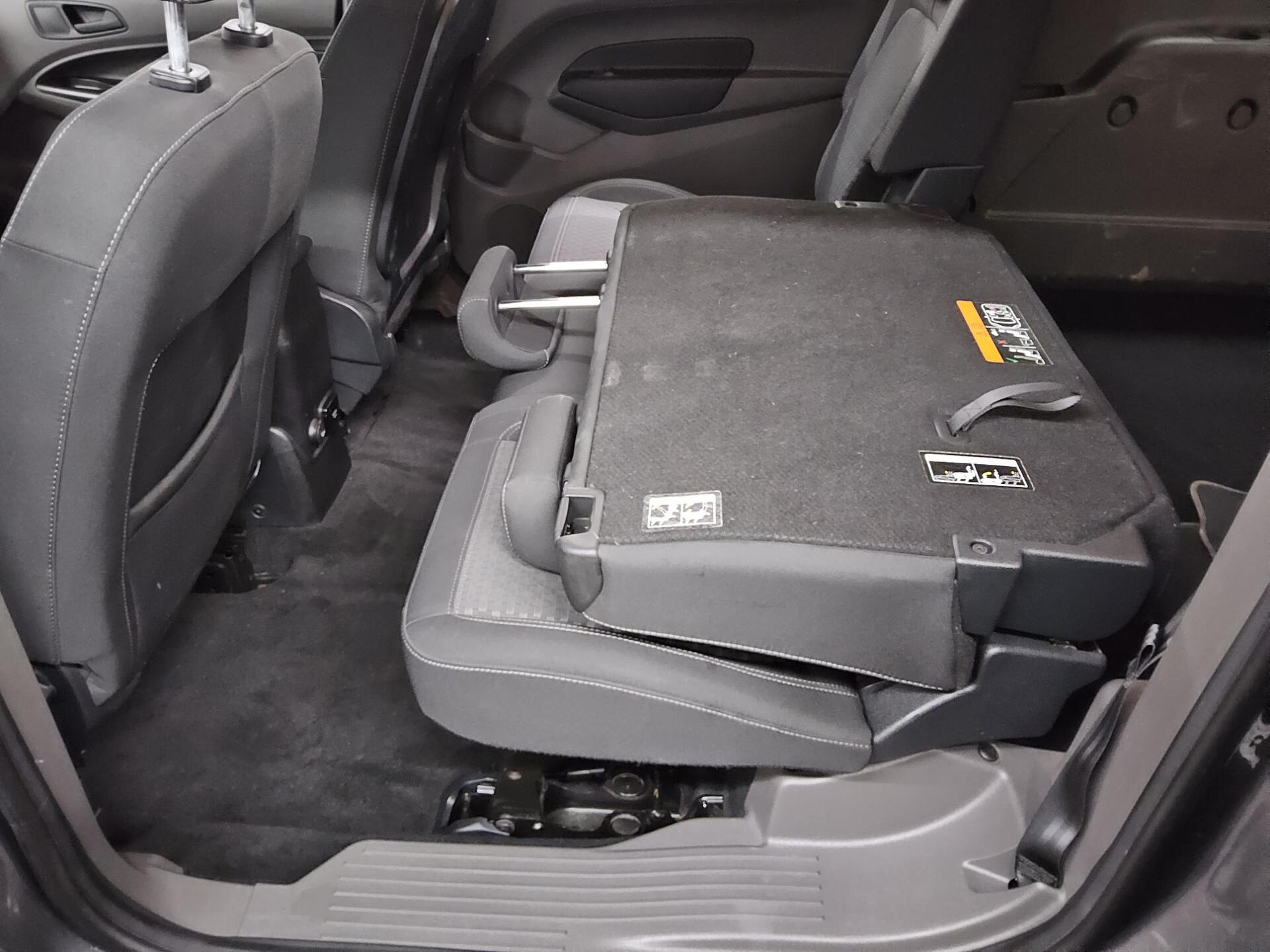 Ford Grand Tourneo Connect 1.5 TDCi Trend Navi RFK 13