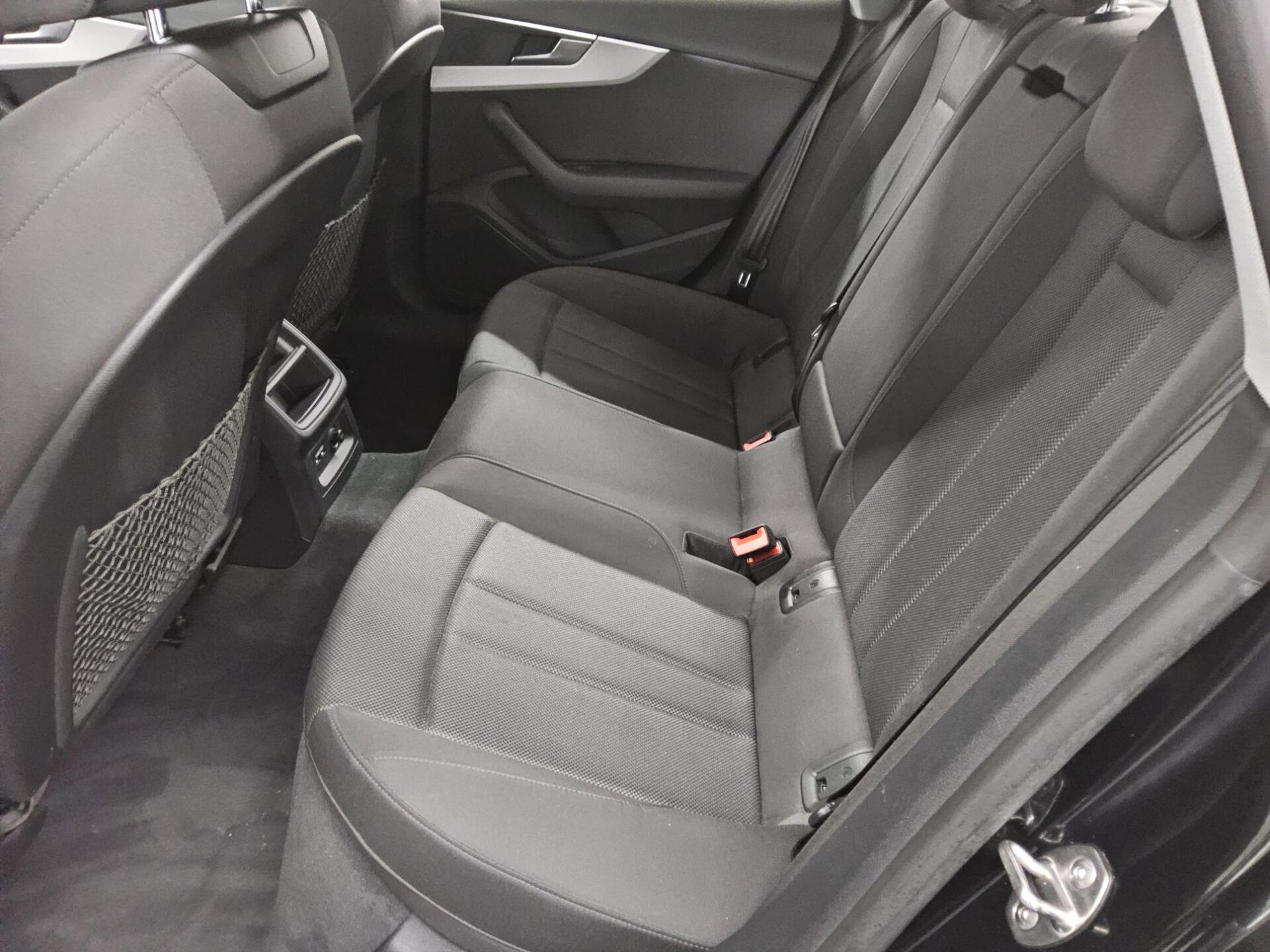 Audi A5 Sportback 45 TDI Qu. advanced Navi Matrix RFK 13