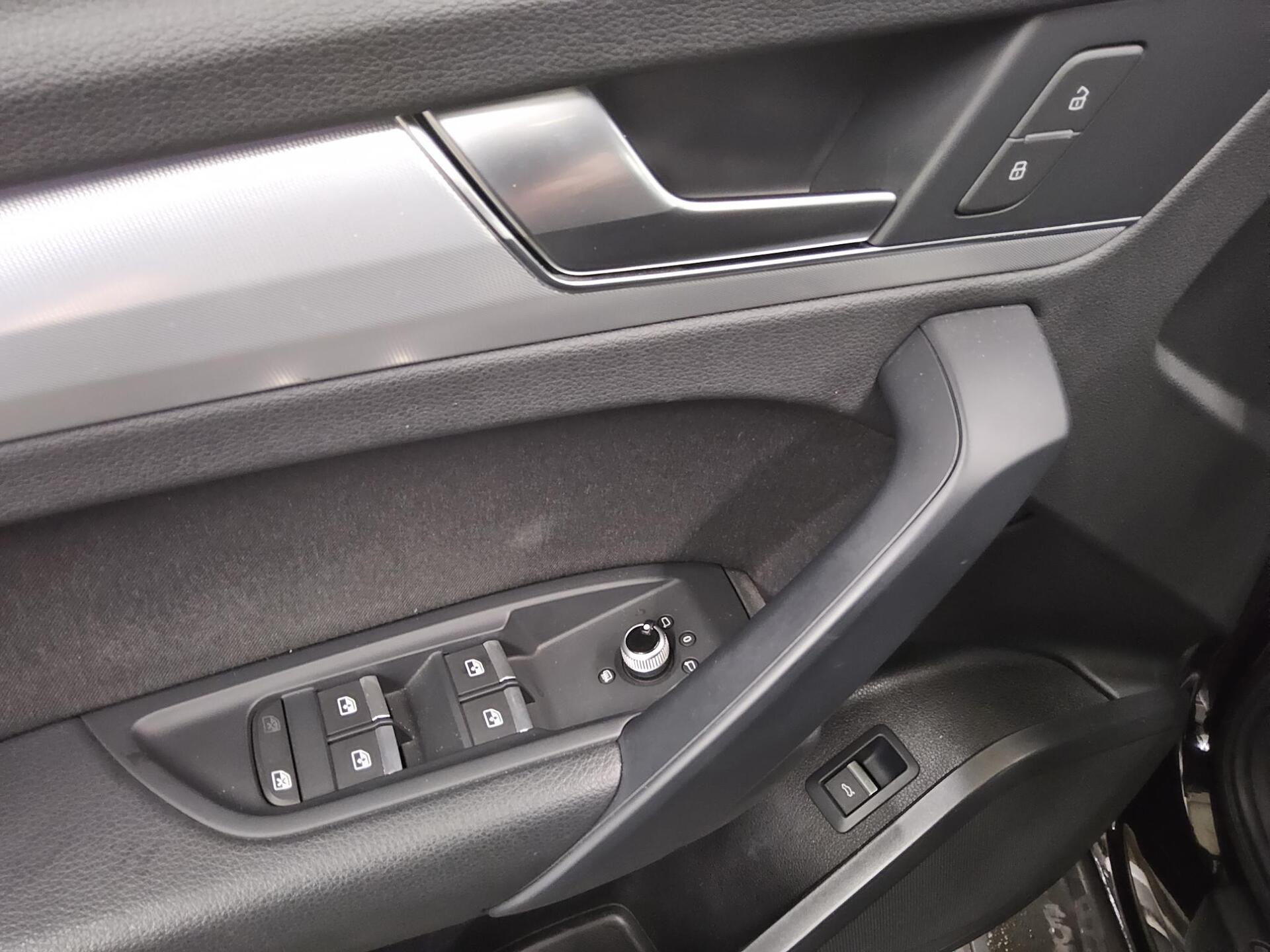 Audi Q5 50 TDI Qu. sport Navi vc Matrix AHK ACC Sound 10