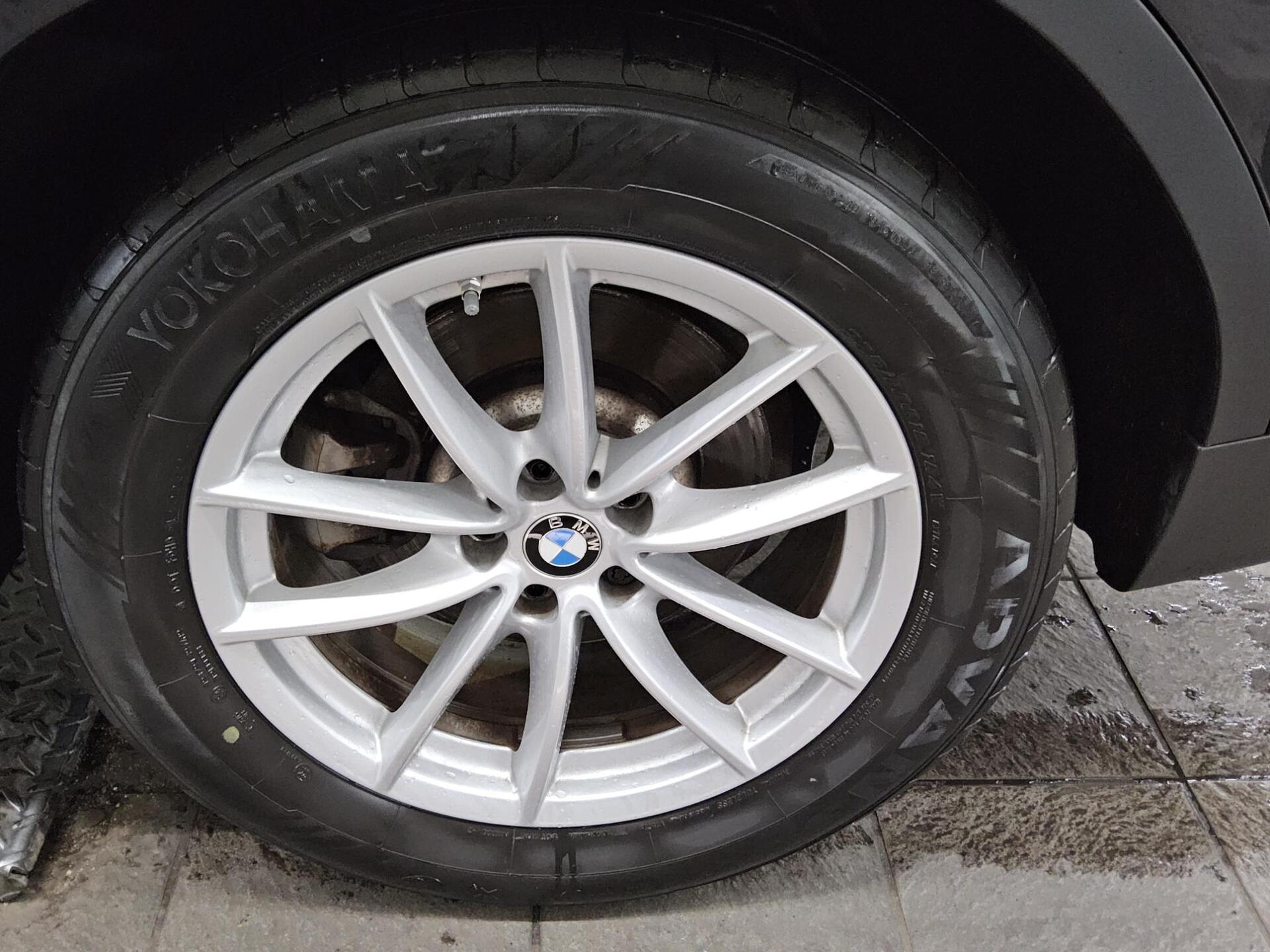 BMW X3 xDrive30e Advantage Navi PDC LED Panorama 10