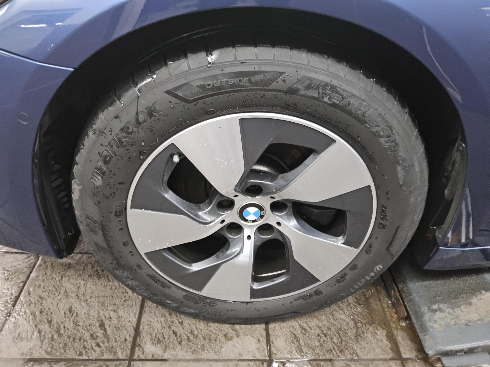 BMW 520dA Leder Navi LED LC prof. Ambiente RFK ACC 11