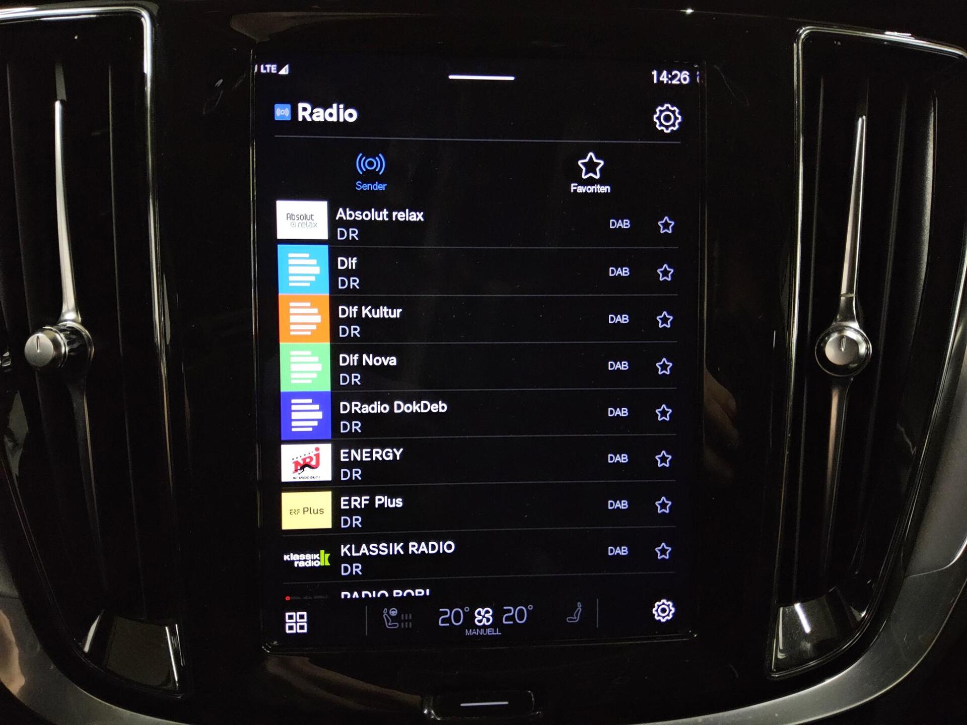 Volvo V60 B3 Essential Navi LED RFK 4xShz PDC 7