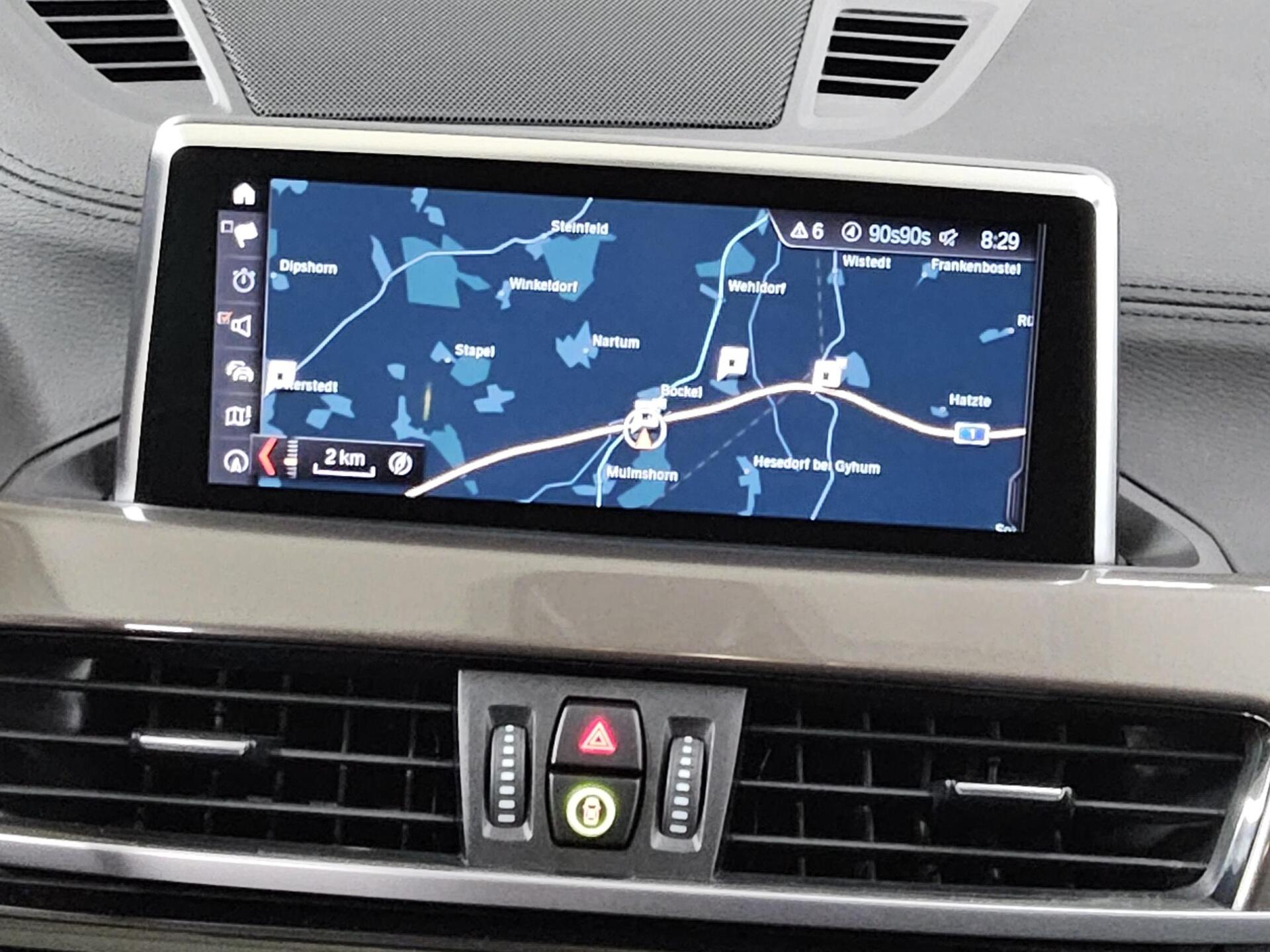 BMW X1 sDrive20d X-Line T-Leder Navi LED HiFi PDC 7