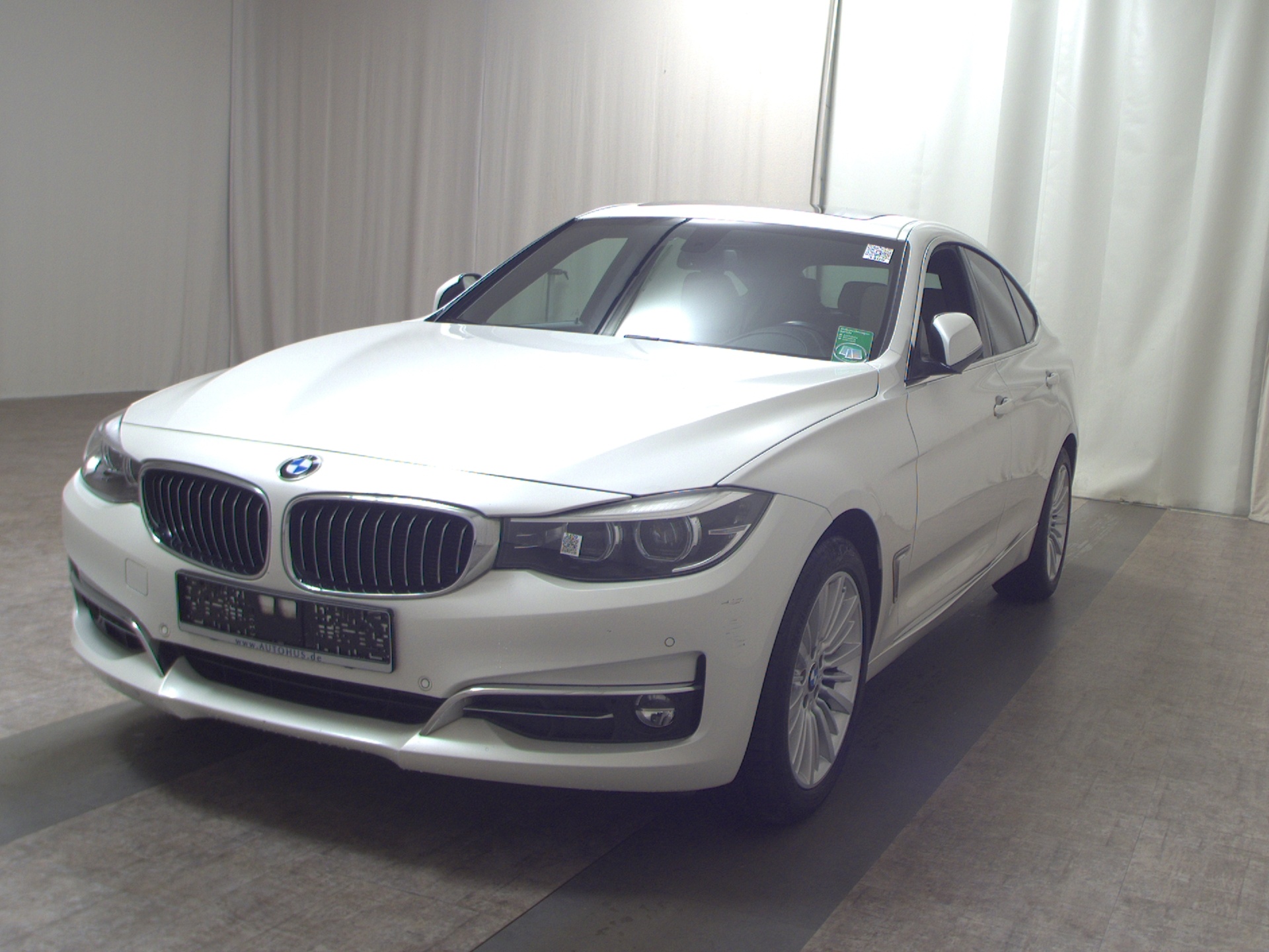 BMW 318 Gran Turismo Luxury-Line Navi LED Pano 2