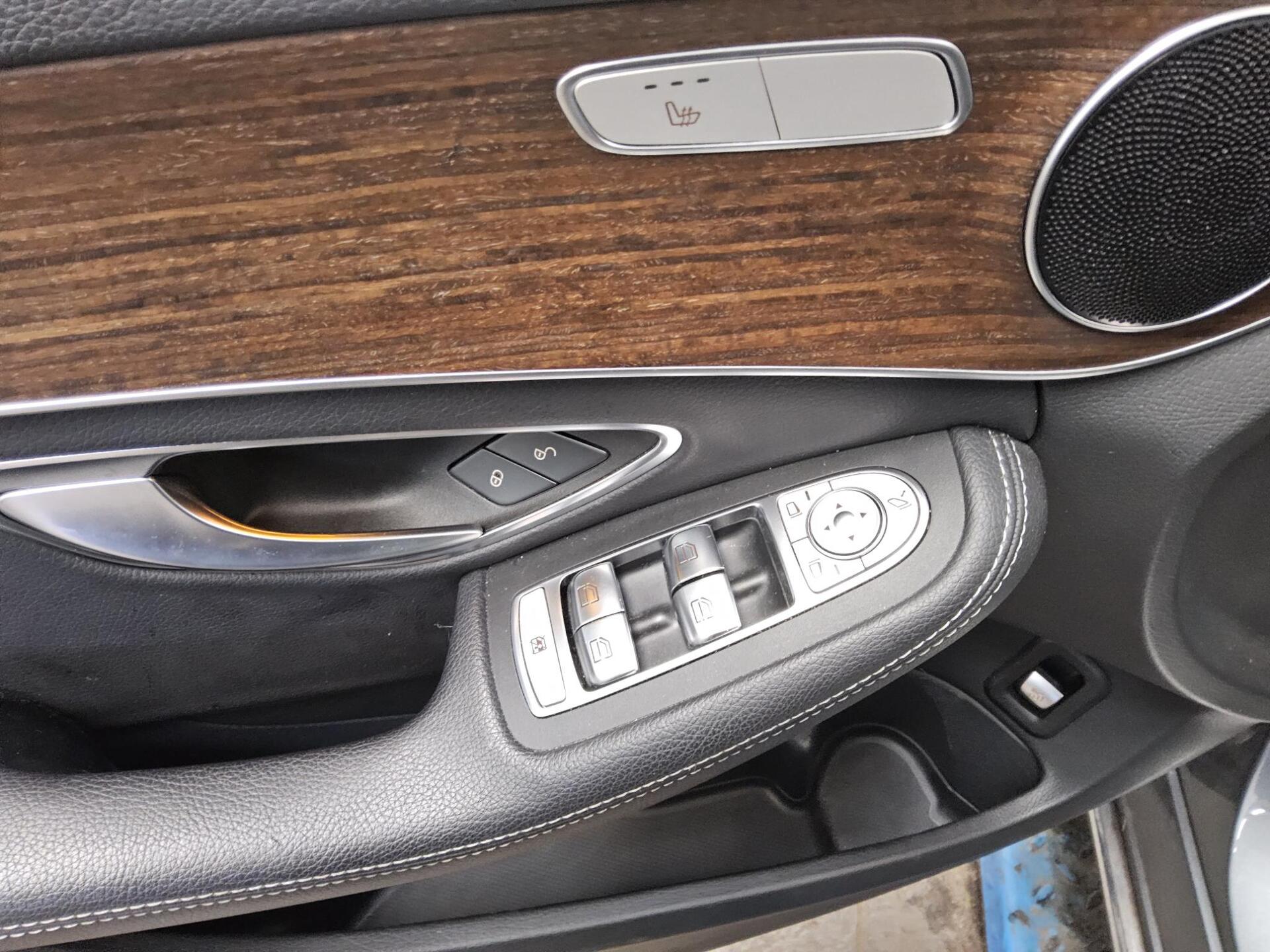 Mercedes-Benz C 300 Avantgarde Airm. Navi Multibeam GSD StHzg 9