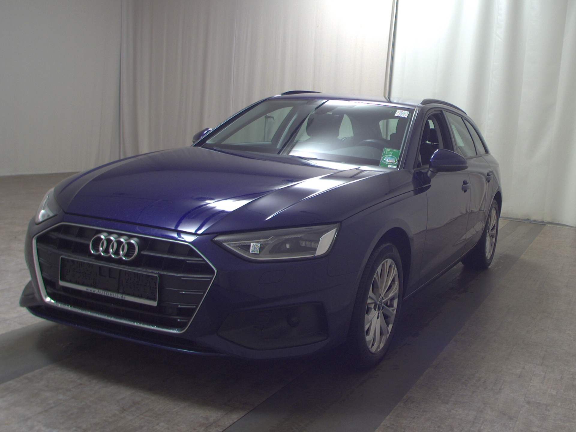 Audi A4 Avant 40 TDI Navi+ LED Massage AHK Sportsitze 2