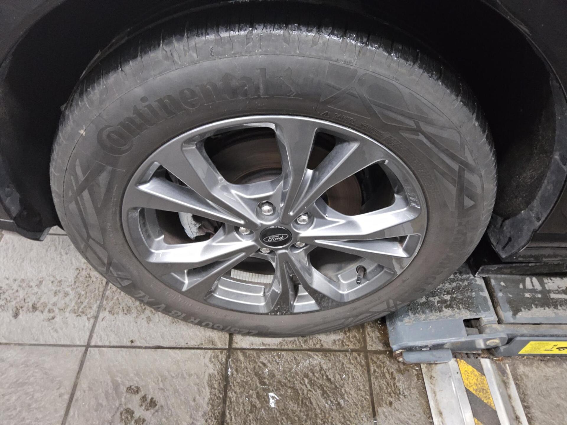 Ford Kuga 2.5 Duratec ST-Line Navi LED DigiTacho RFK 11